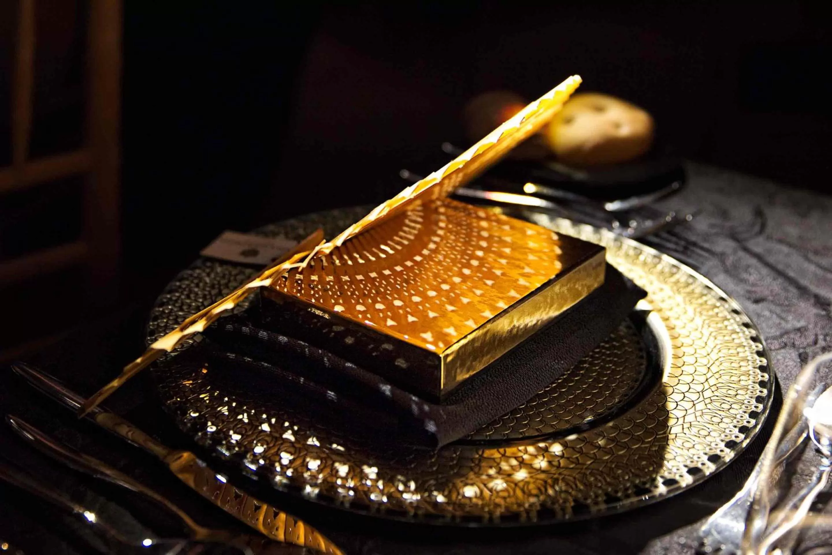 Food and drinks in Asia Gardens Hotel & Thai Spa, a Royal Hideaway Hotel