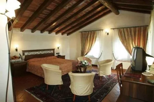 Photo of the whole room in Bes Hotel Bergamo Cologno al Serio