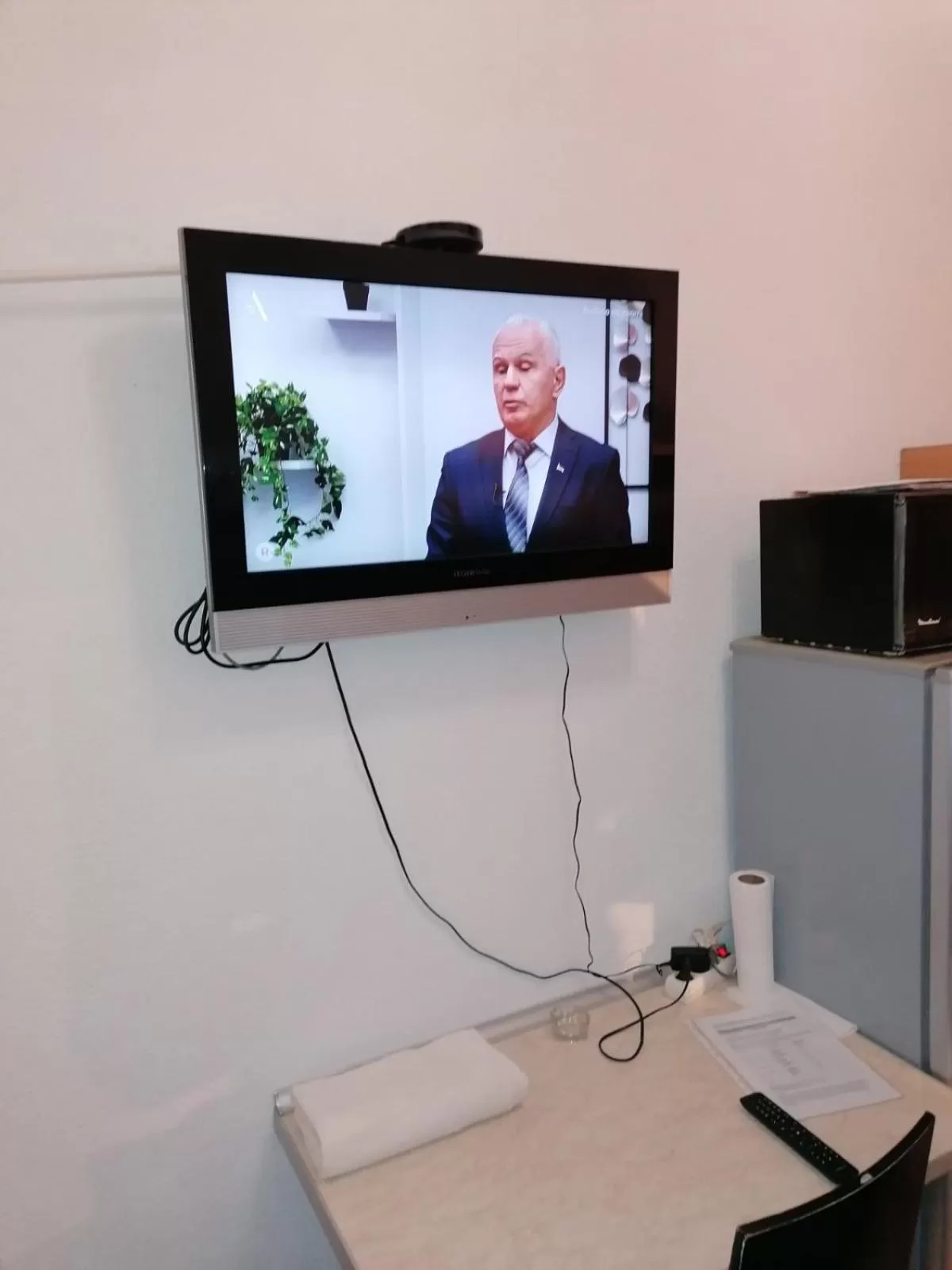 TV/Entertainment Center in Banja Luka šetalište