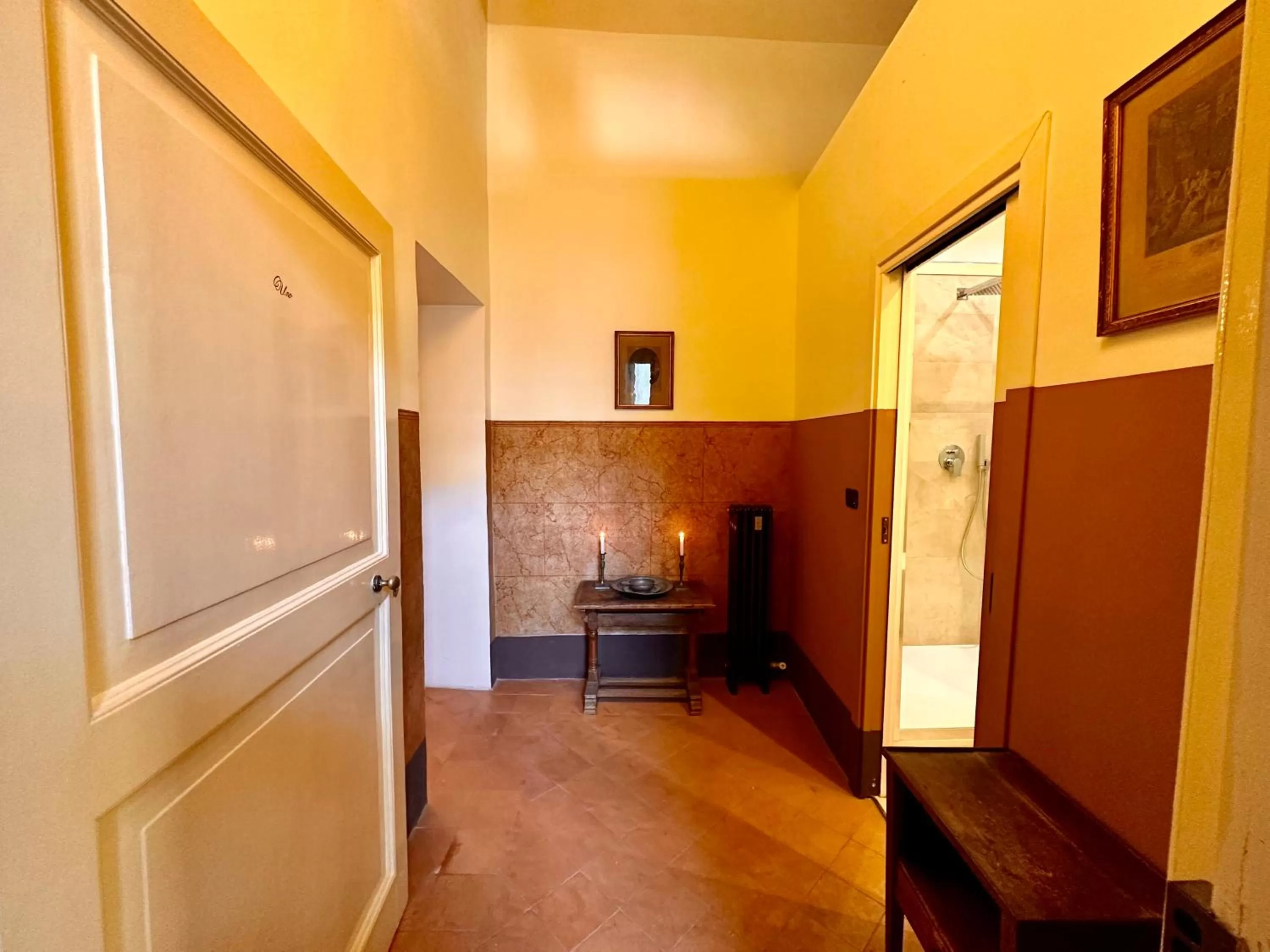 Facade/entrance in Casa Santangelo Suites