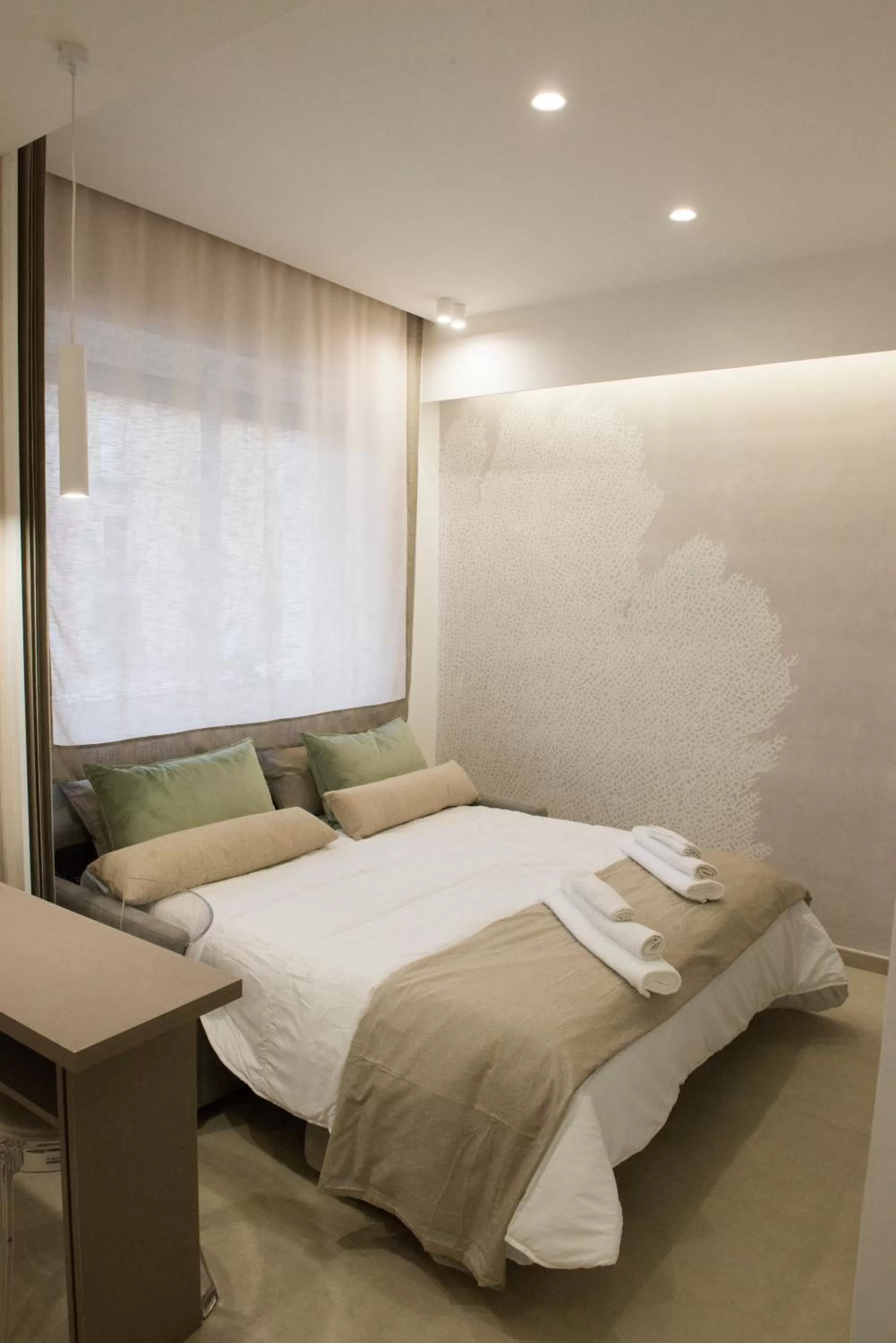 Night, Bed in Leflole Residence B&B