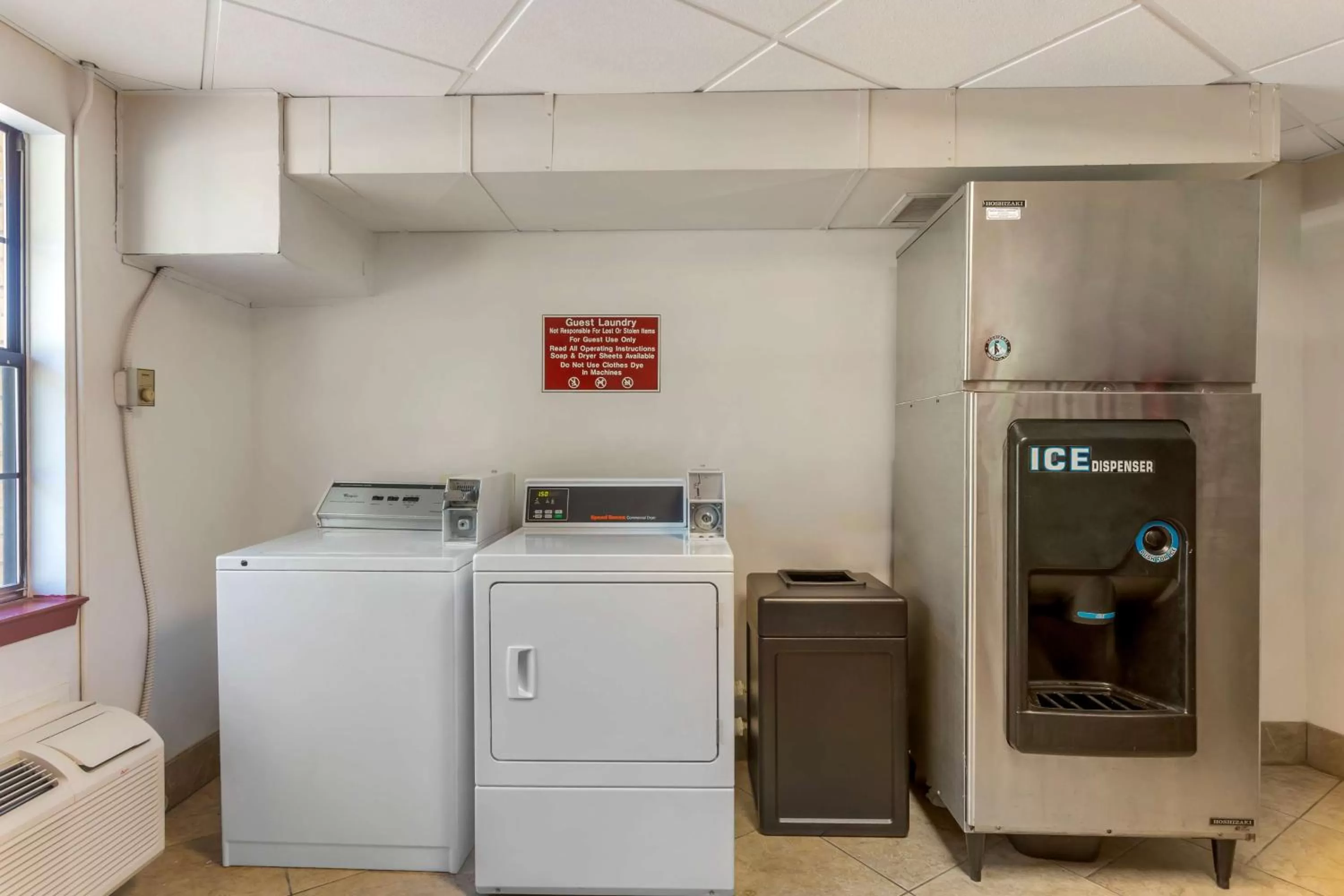 laundry in Best Western Benton Inn