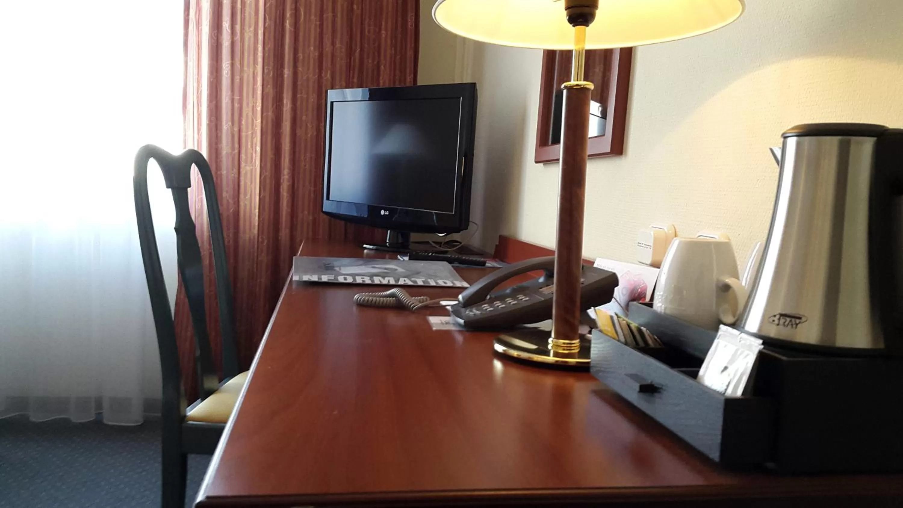 Food and drinks in SORAT Hotel Brandenburg