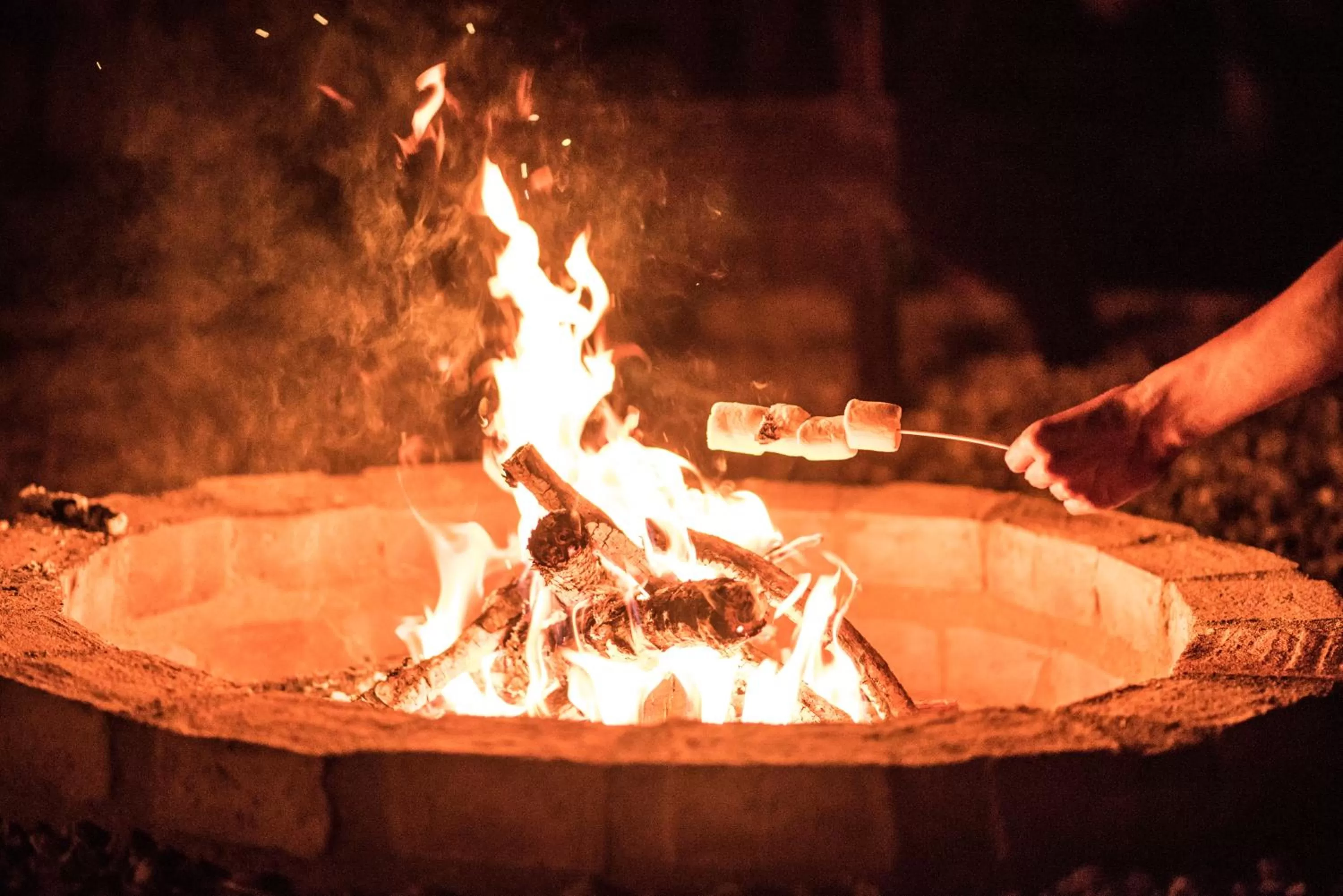 Entertainment in Hotel de Campo Villa de Ada