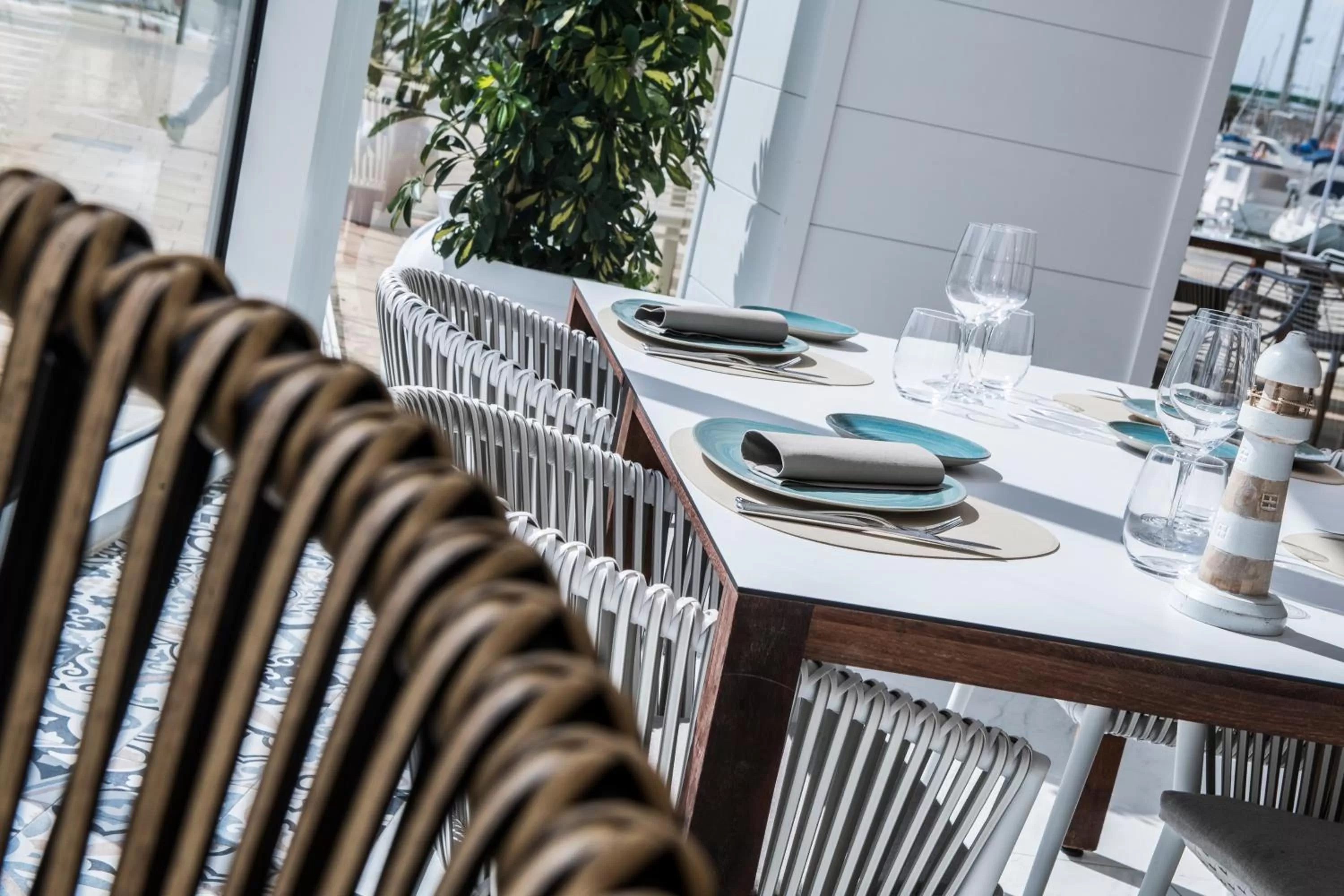 Restaurant/places to eat in Hotel Marina Badalona