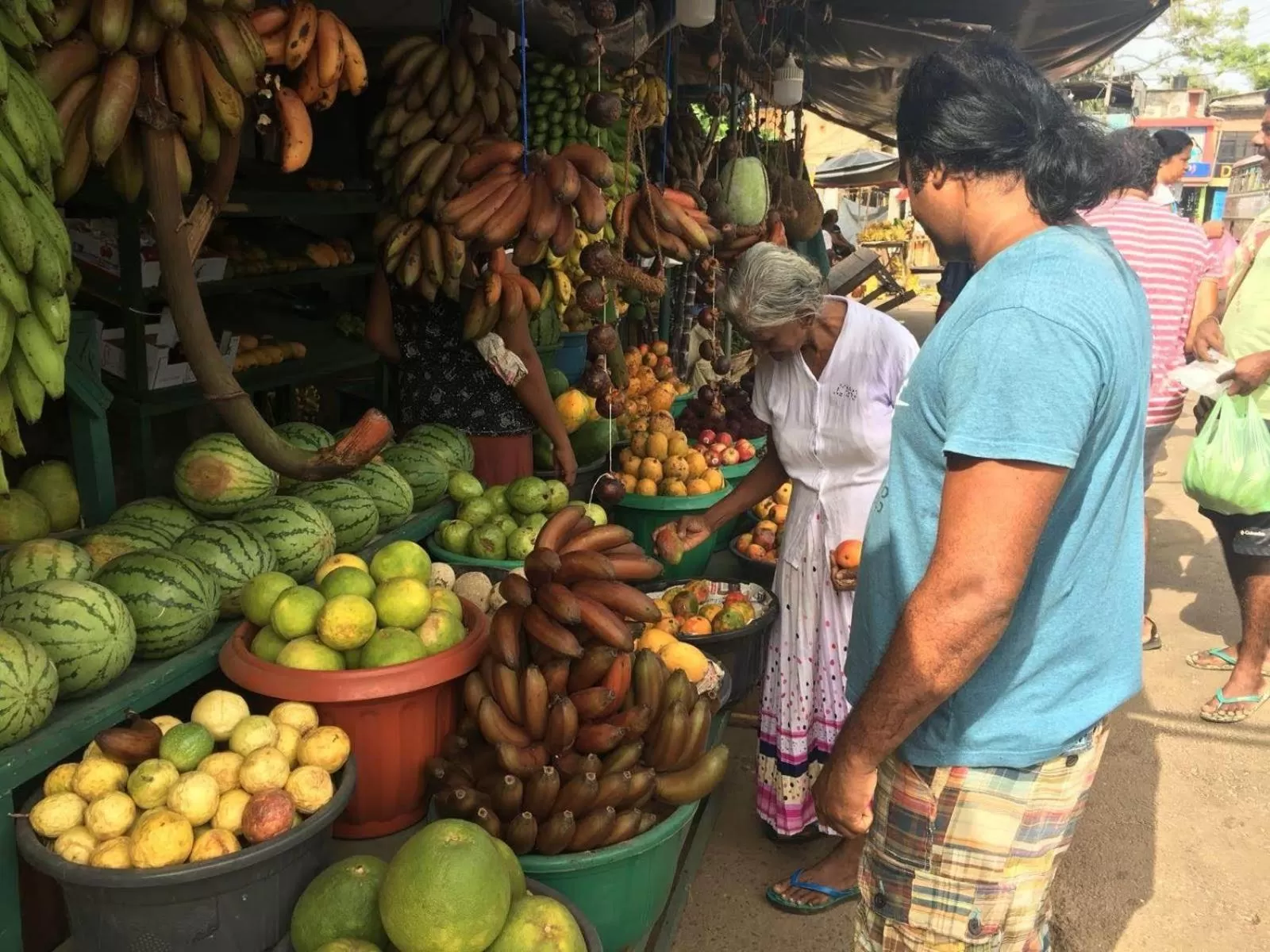 Supermarket/grocery shop in Wimala B&B