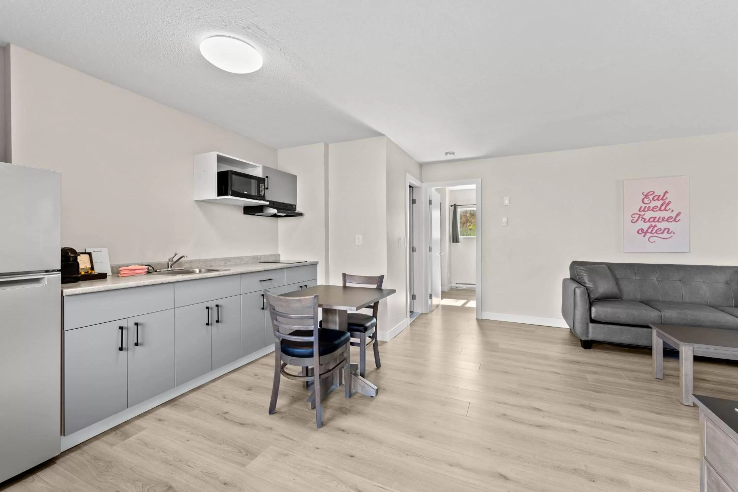 Kitchen or kitchenette in The Vista Inn