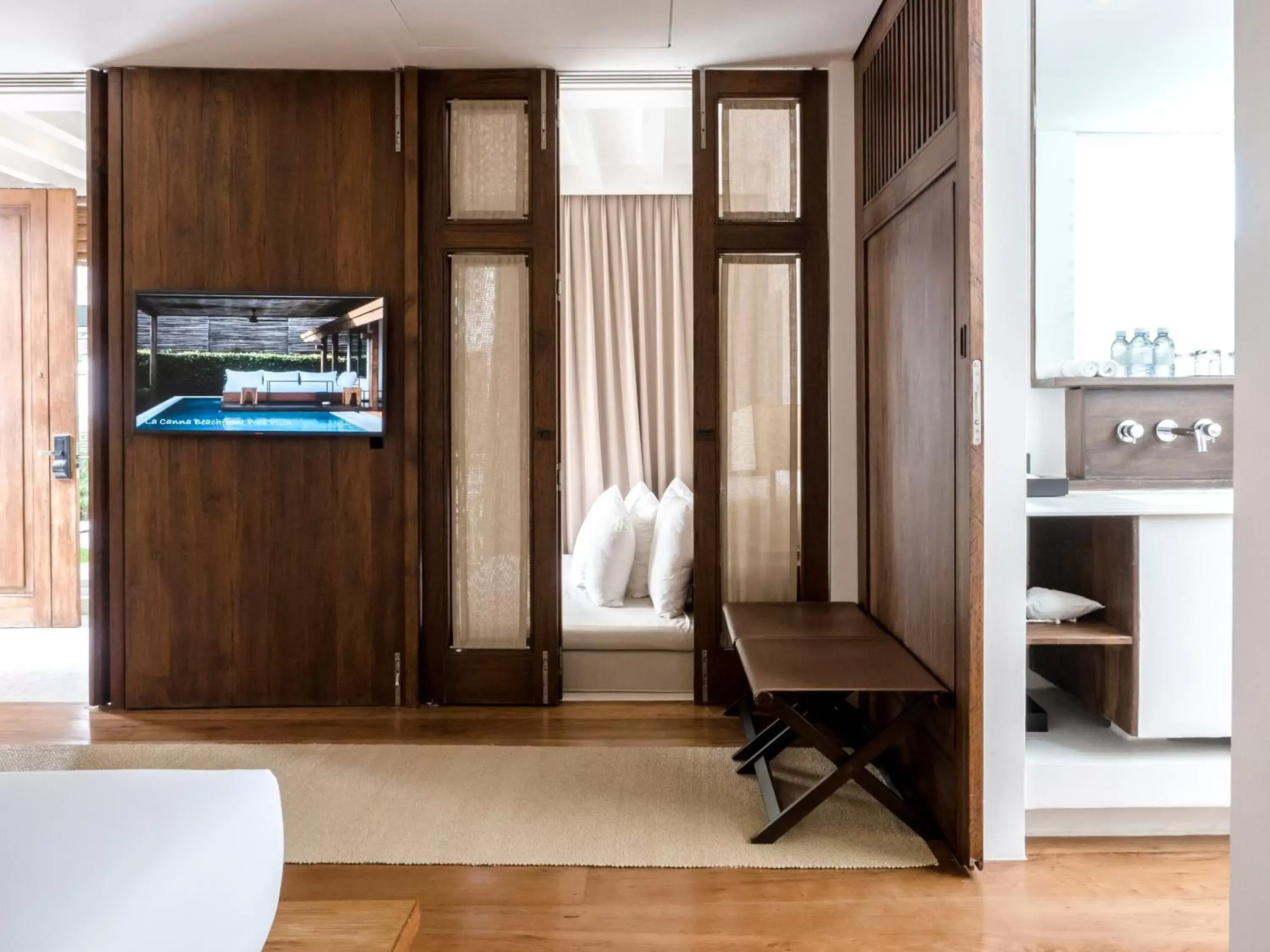 Sansky Deluxe Room in Putahracsa Hua Hin Sansky Deluxe Room in Putahracsa Hua Hin