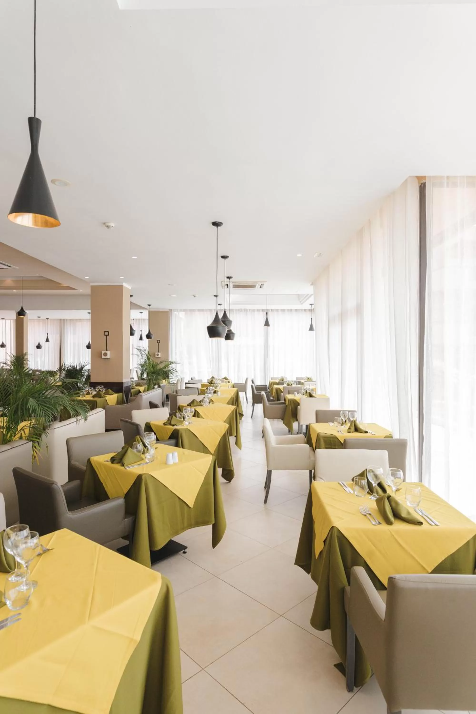 Restaurant/places to eat in Kenzi Menara Palace & Resort