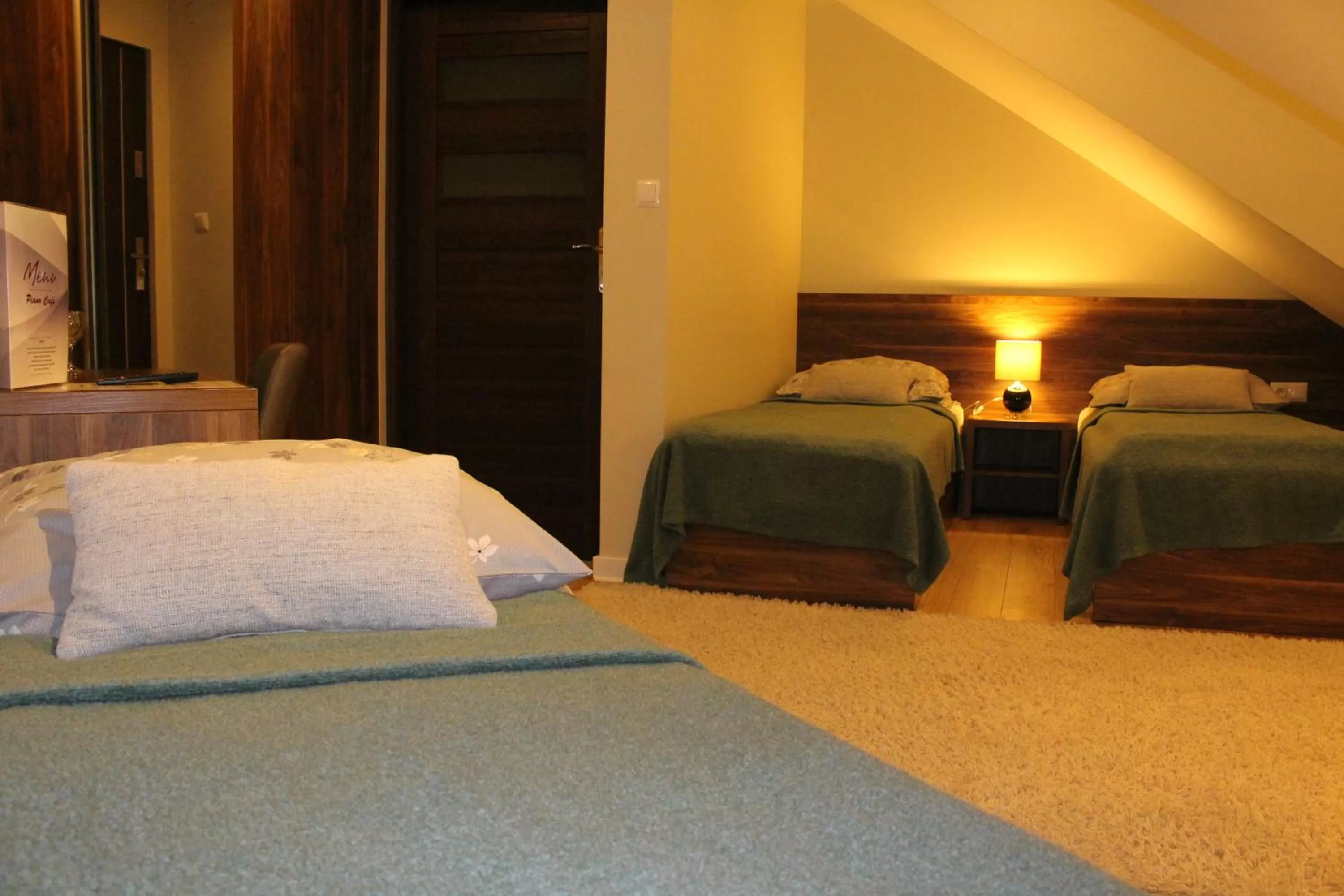 Bed in PIANO CAFE b&b