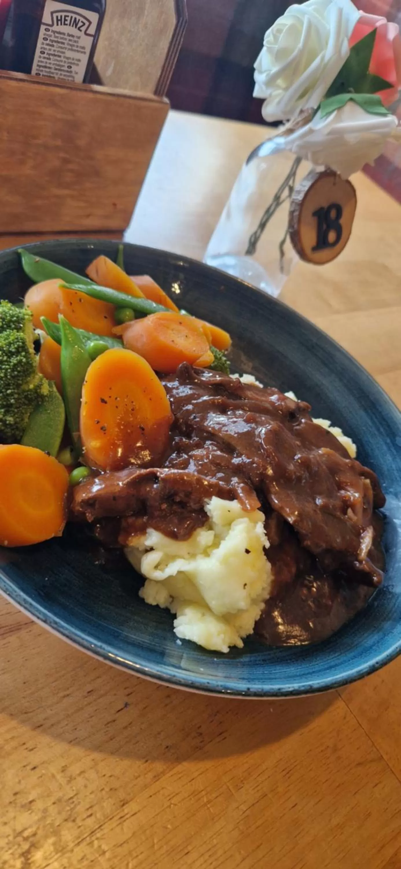 Food and drinks in Station Inn B&B