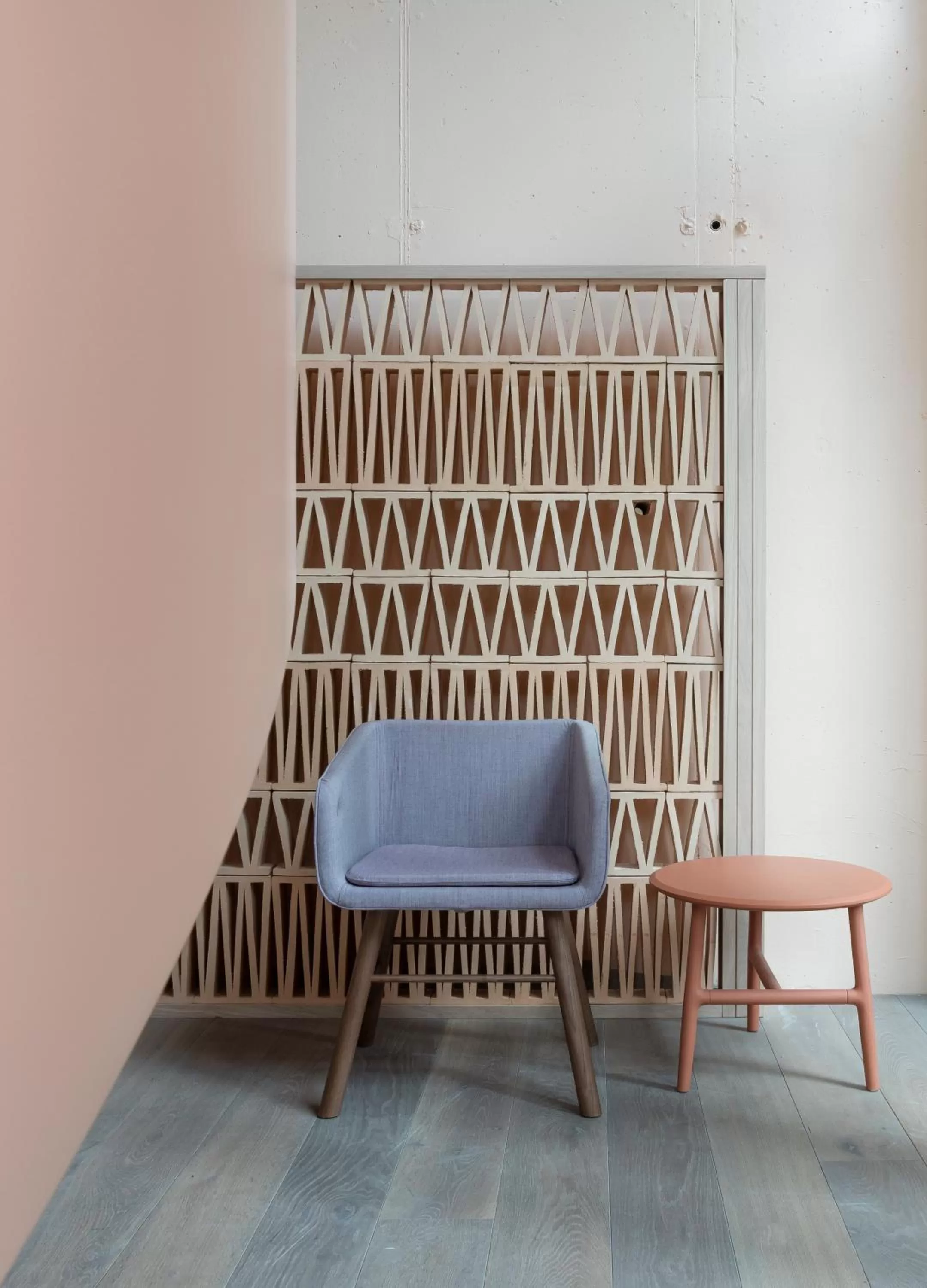 Lounge or bar in Leman Locke