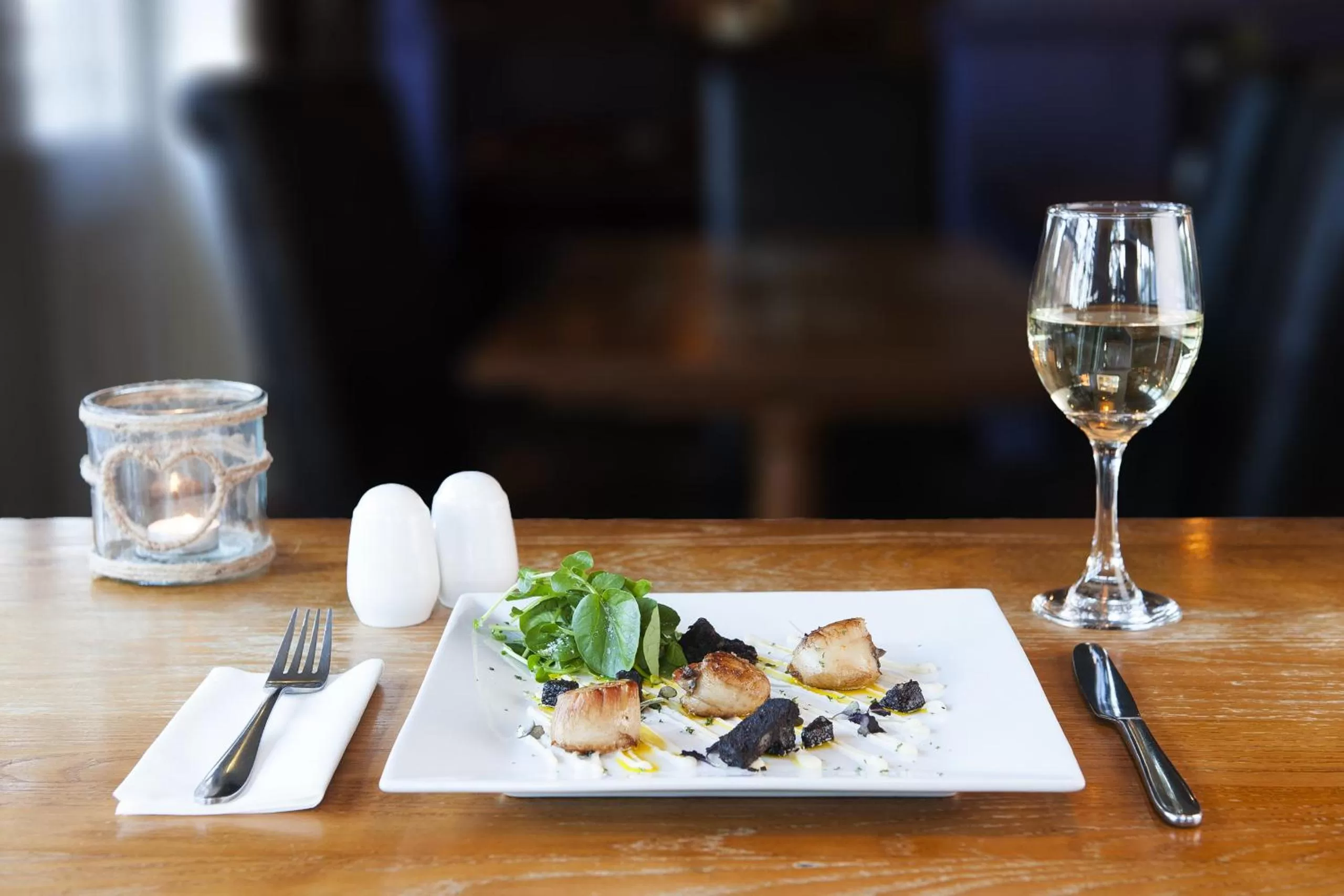 Food and drinks in The Fishbourne