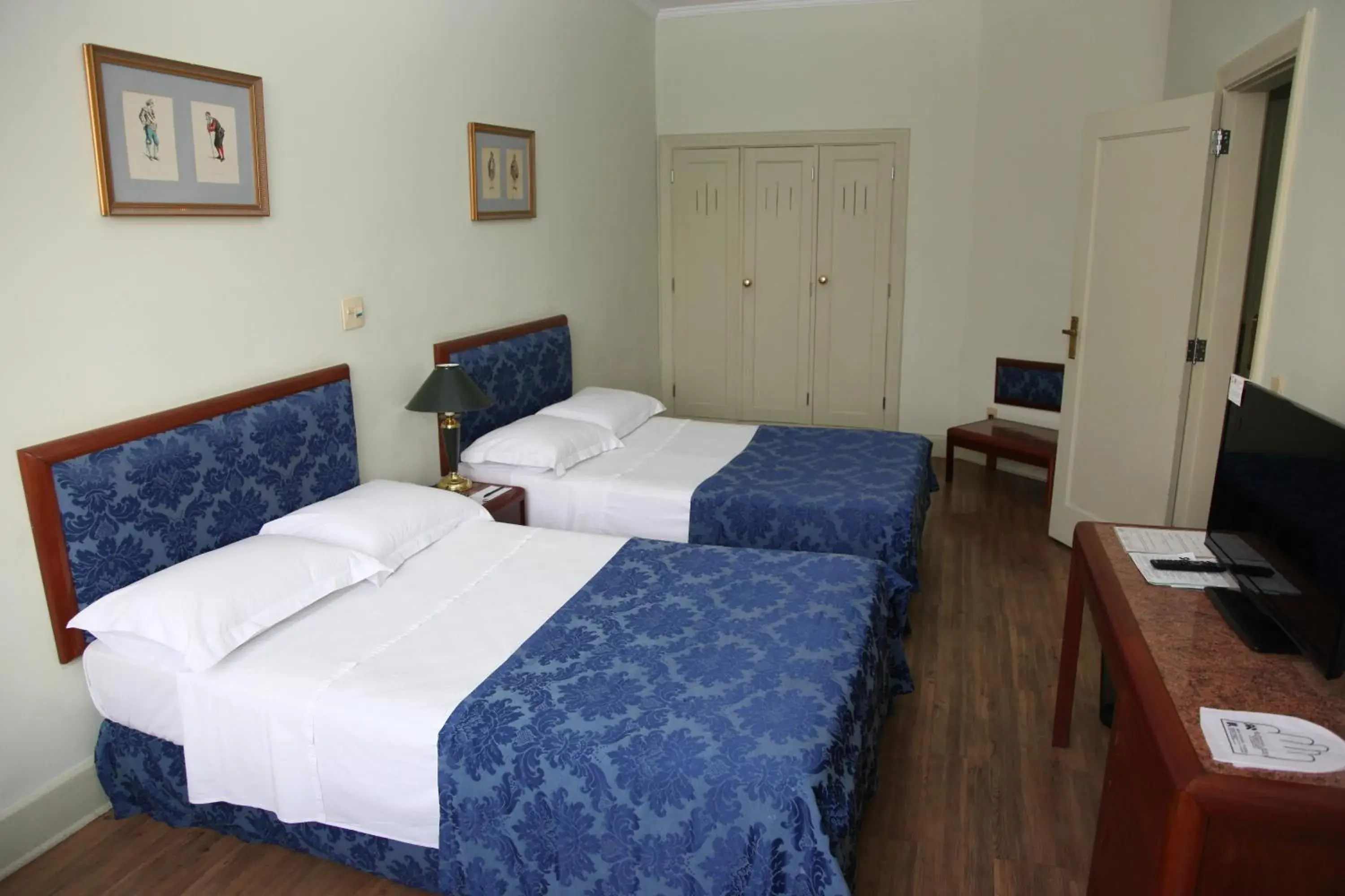 Superior Twin Room - single occupancy in San Raphael Hotel Superior Twin Room - single occupancy in San Raphael Hotel