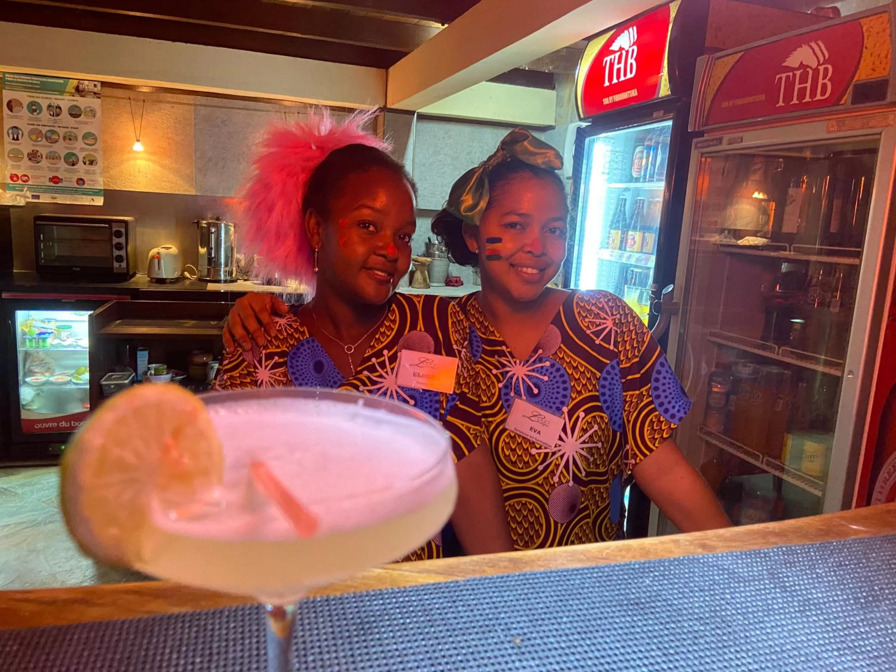 Evening entertainment in Hôtel Restaurant Coco Lodge Majunga