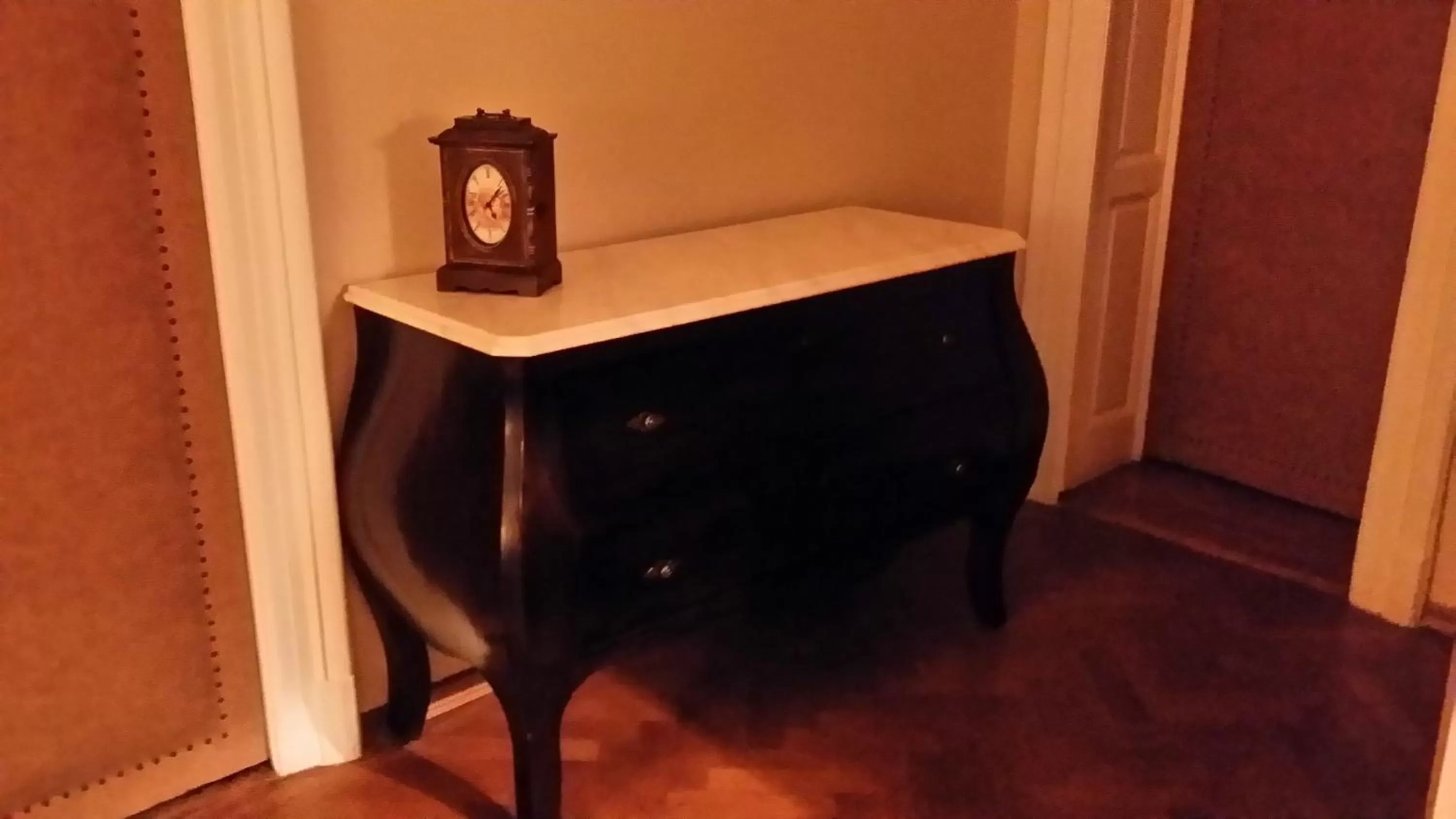 Decorative detail in Grand Boutique Hotel