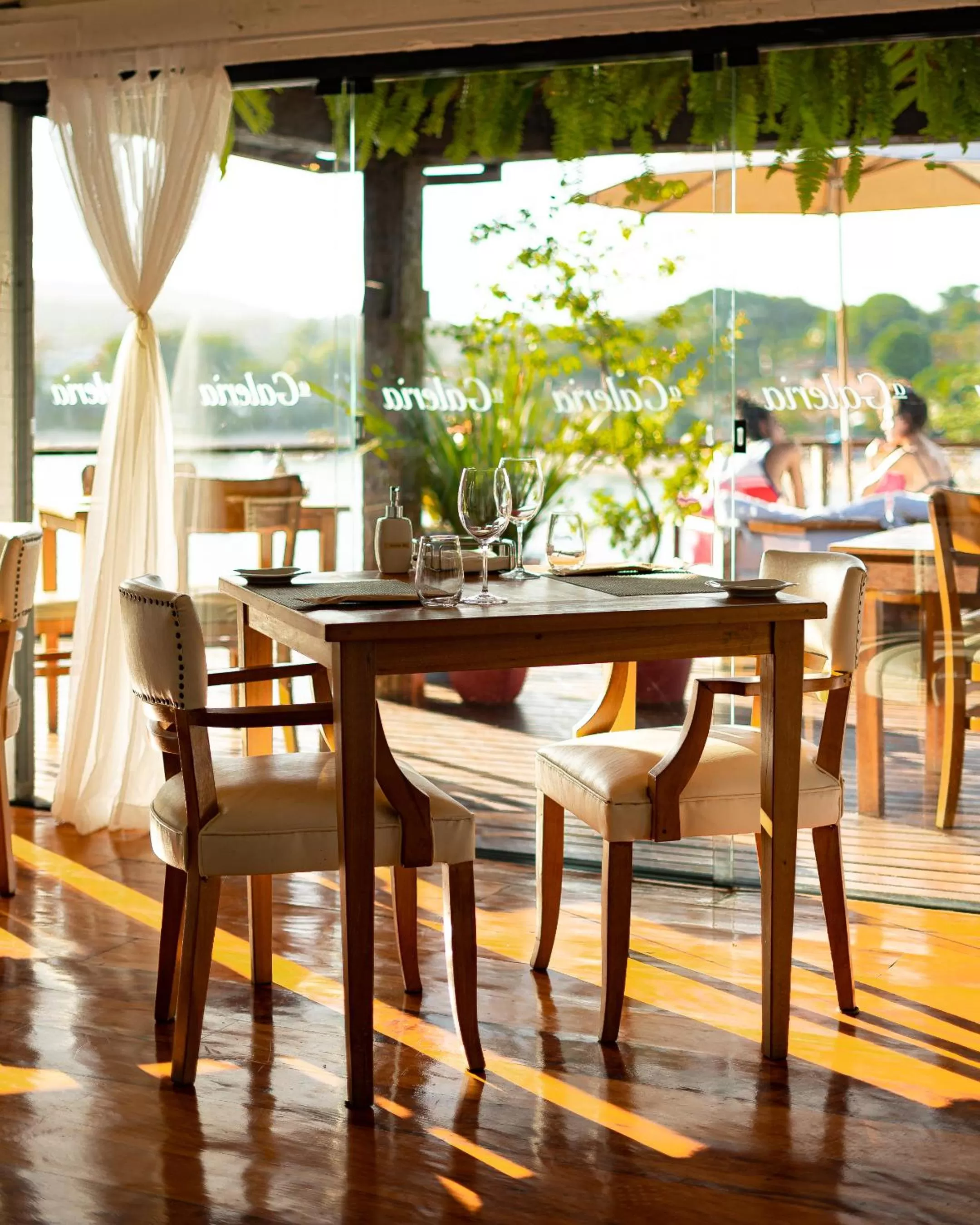 Restaurant/places to eat in Insólito Boutique Hotel & Spa