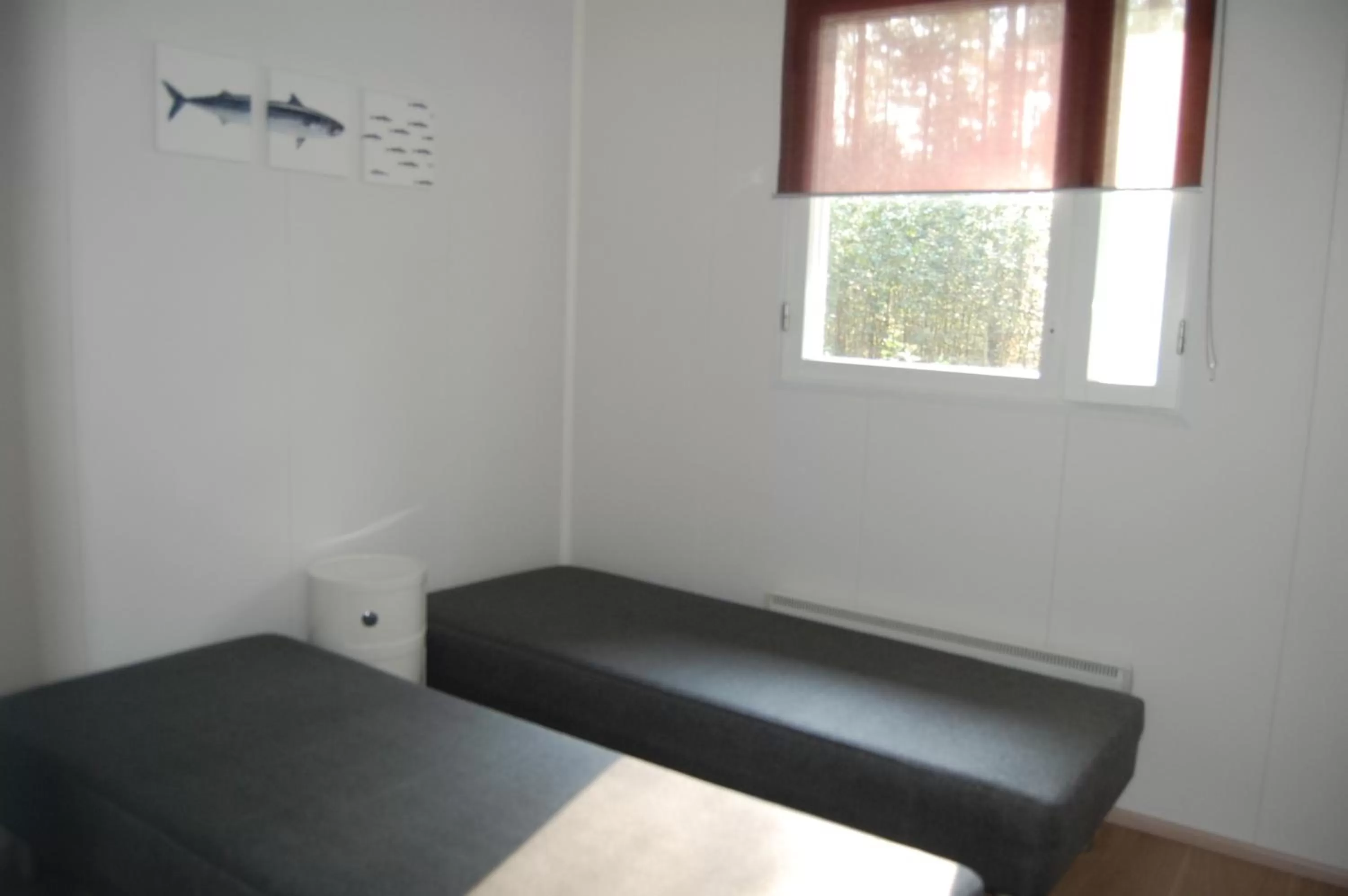 Photo of the whole room in Kuhasensaari Lomakeskus