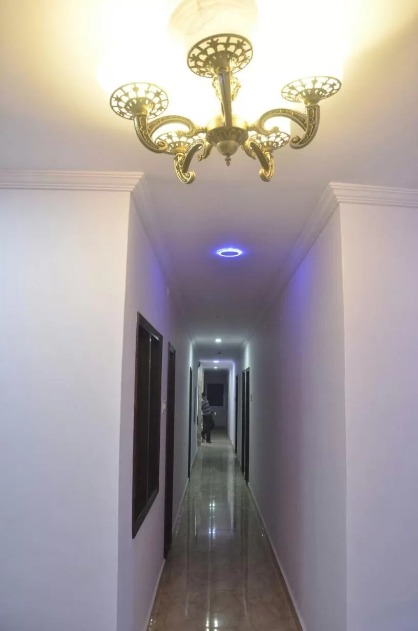 Hotel Kanha Inn Charbagh