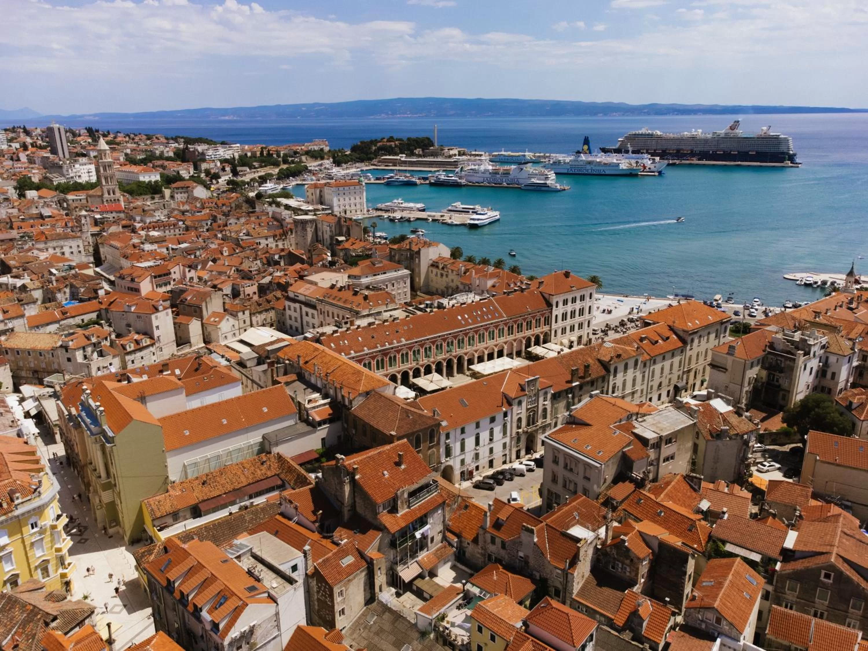 Bird's eye view in Heritage Rooms Split Olympic Dream