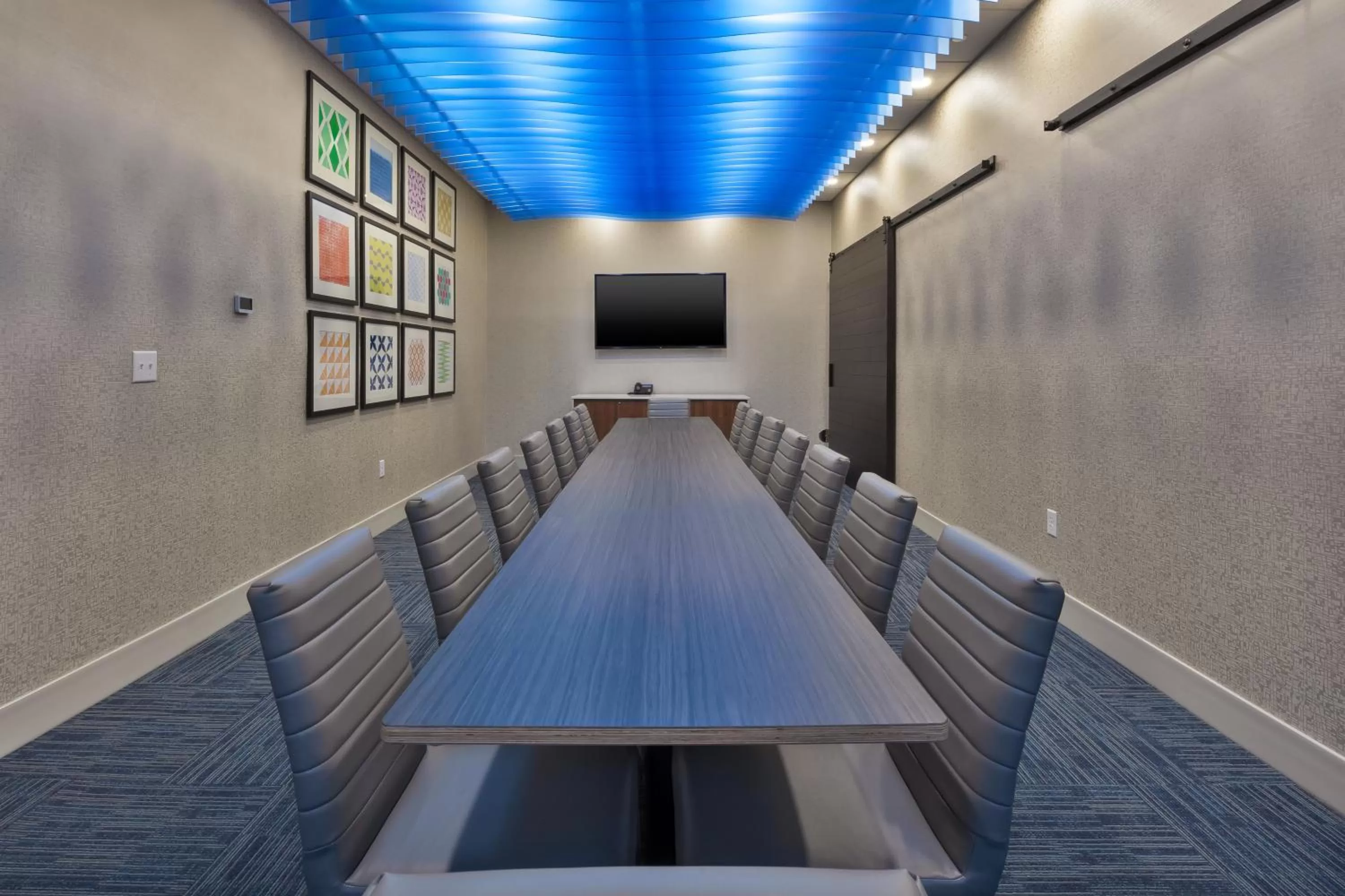 Meeting/conference room in Holiday Inn Express & Suites - Milan - Sandusky Area by IHG