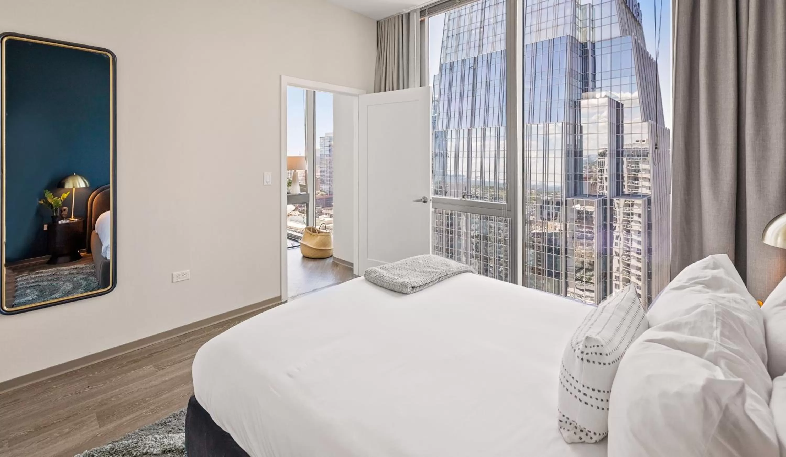 Bedroom, Bed in Placemakr Premier SoBro