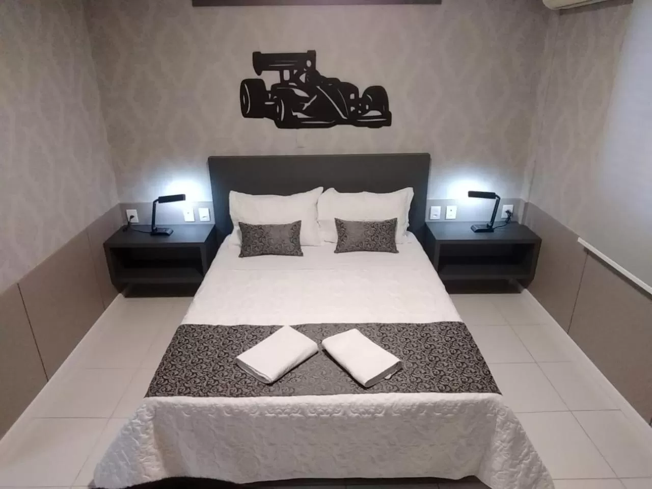 Bed in Hotel Ville House Premium