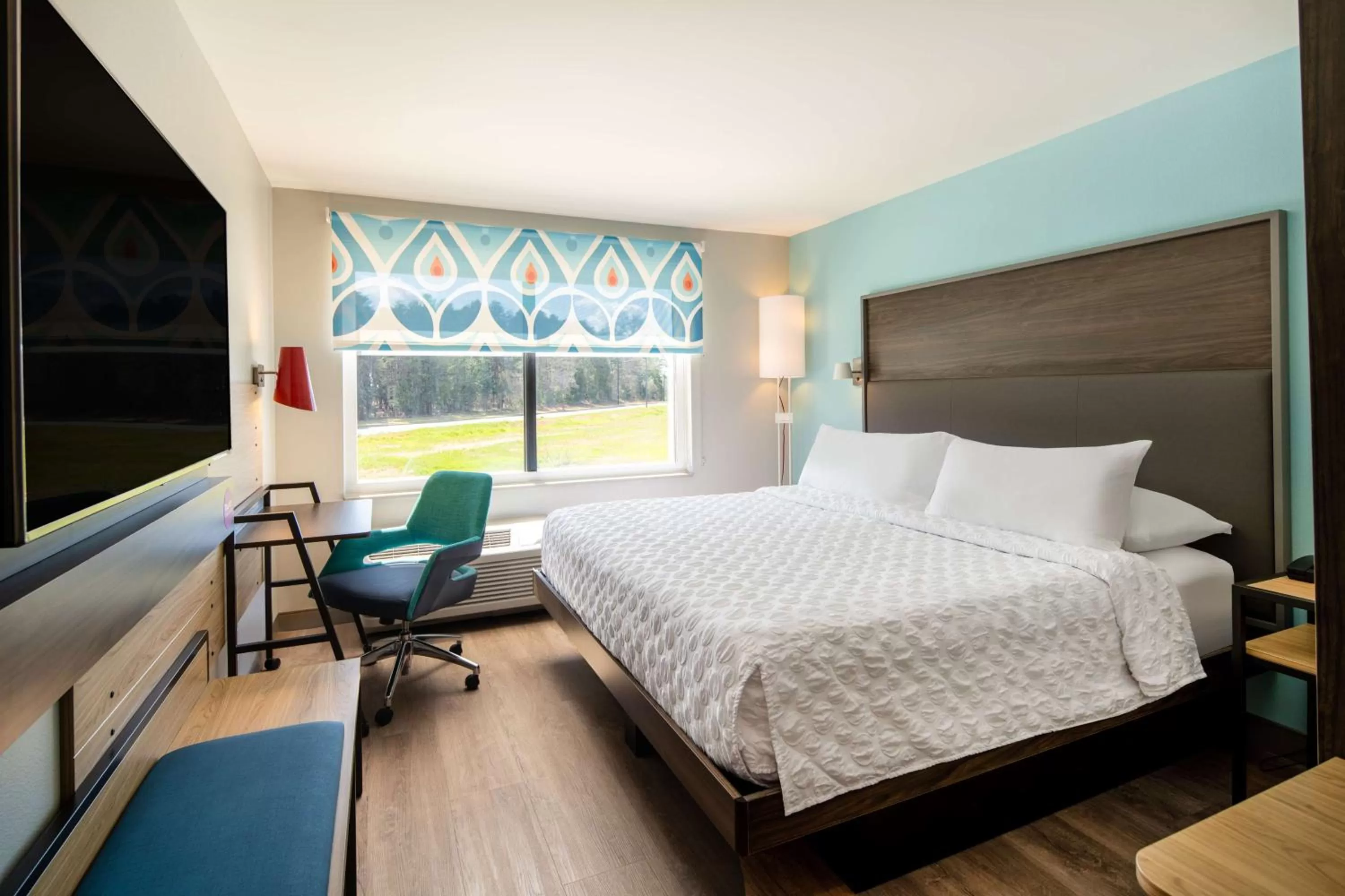 Bedroom, Bed in Tru By Hilton Rock Hill, SC