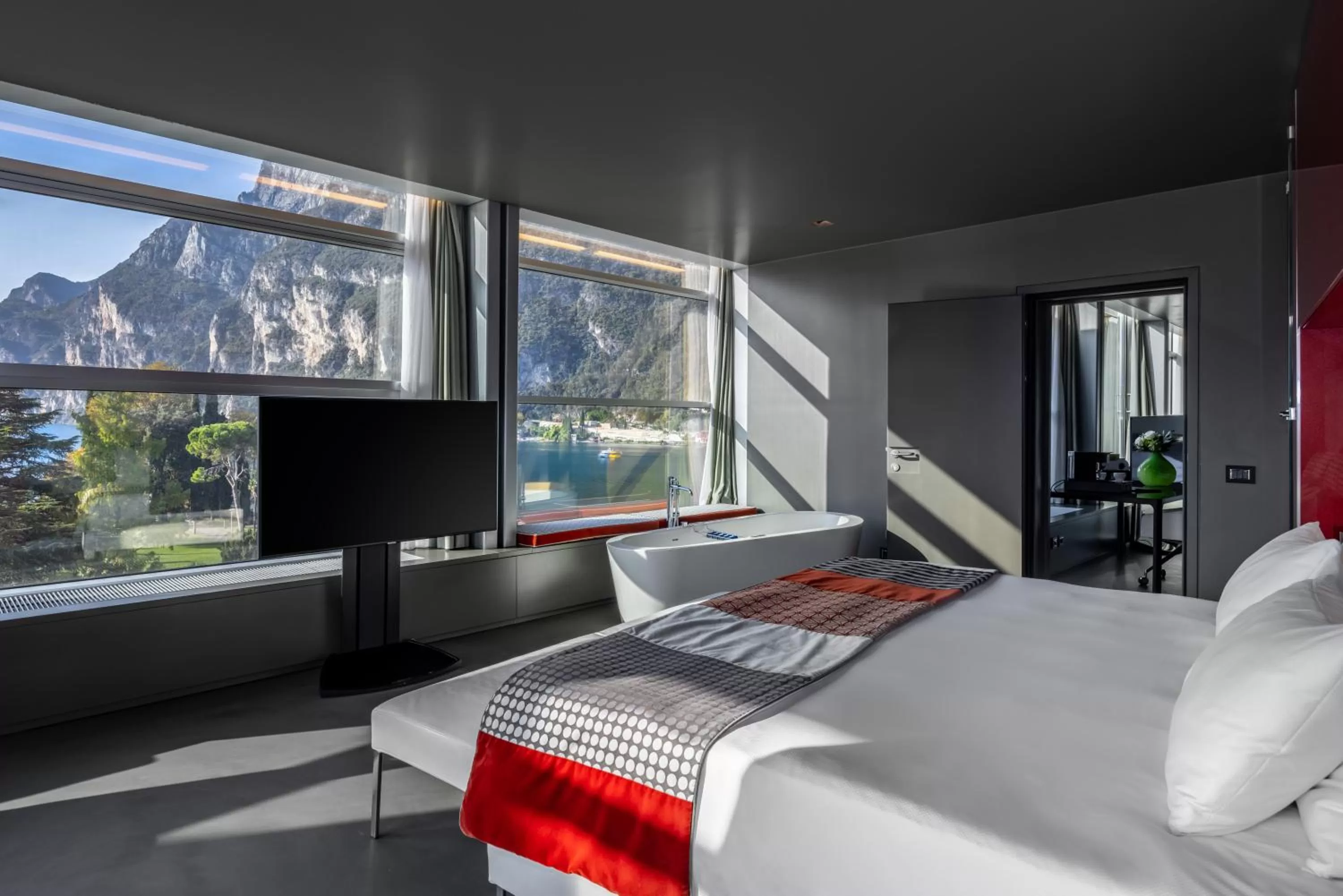 Bedroom, Bed in Lido Palace - The Leading Hotels of the World