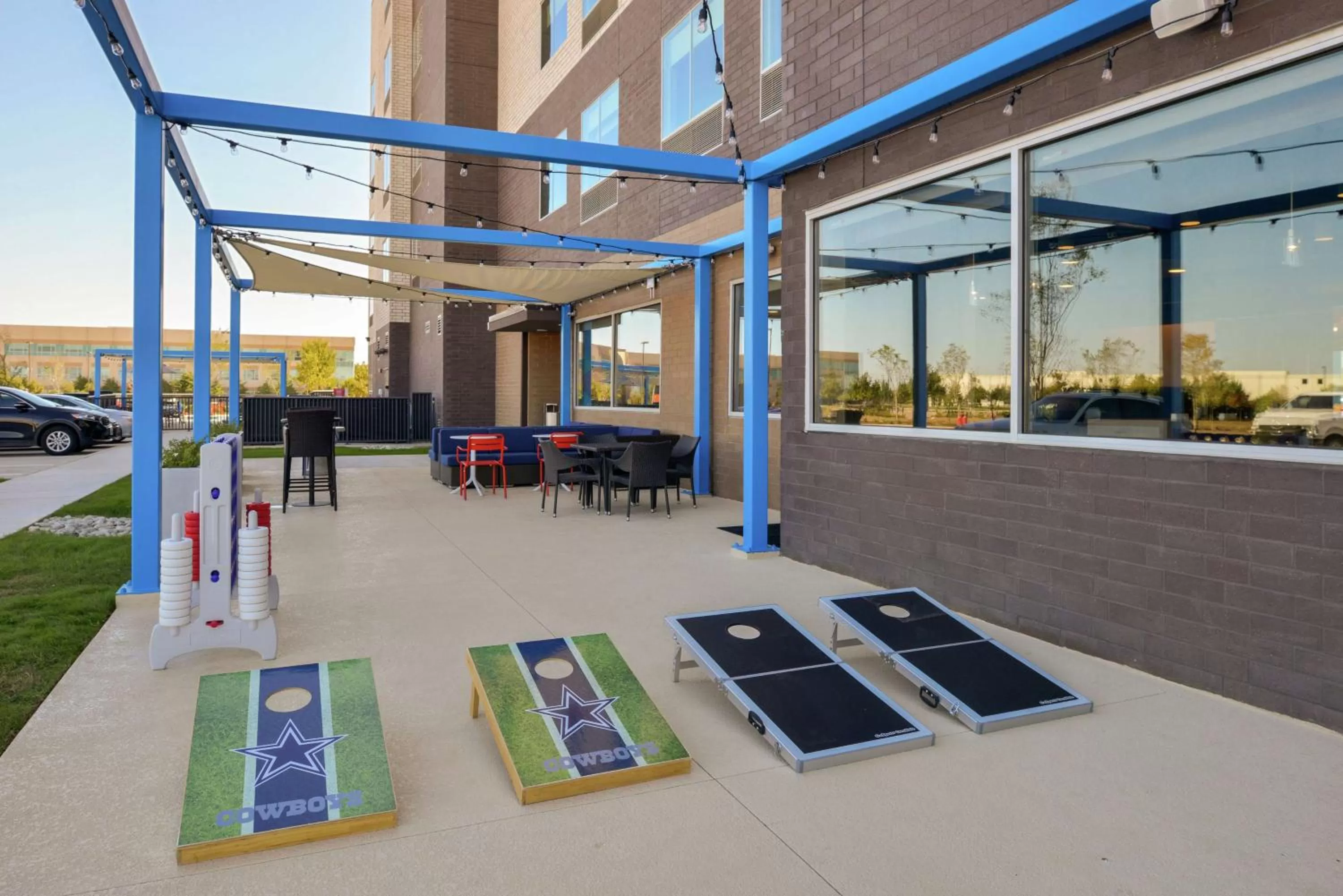 Patio in Tru By Hilton Coppell DFW Airport North