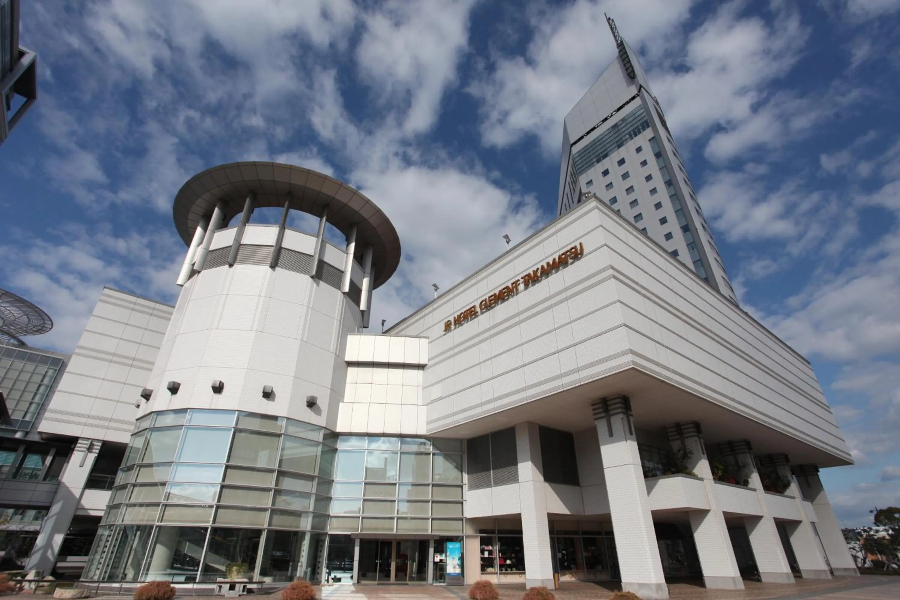 Facade/entrance in JR Hotel Clement Takamatsu