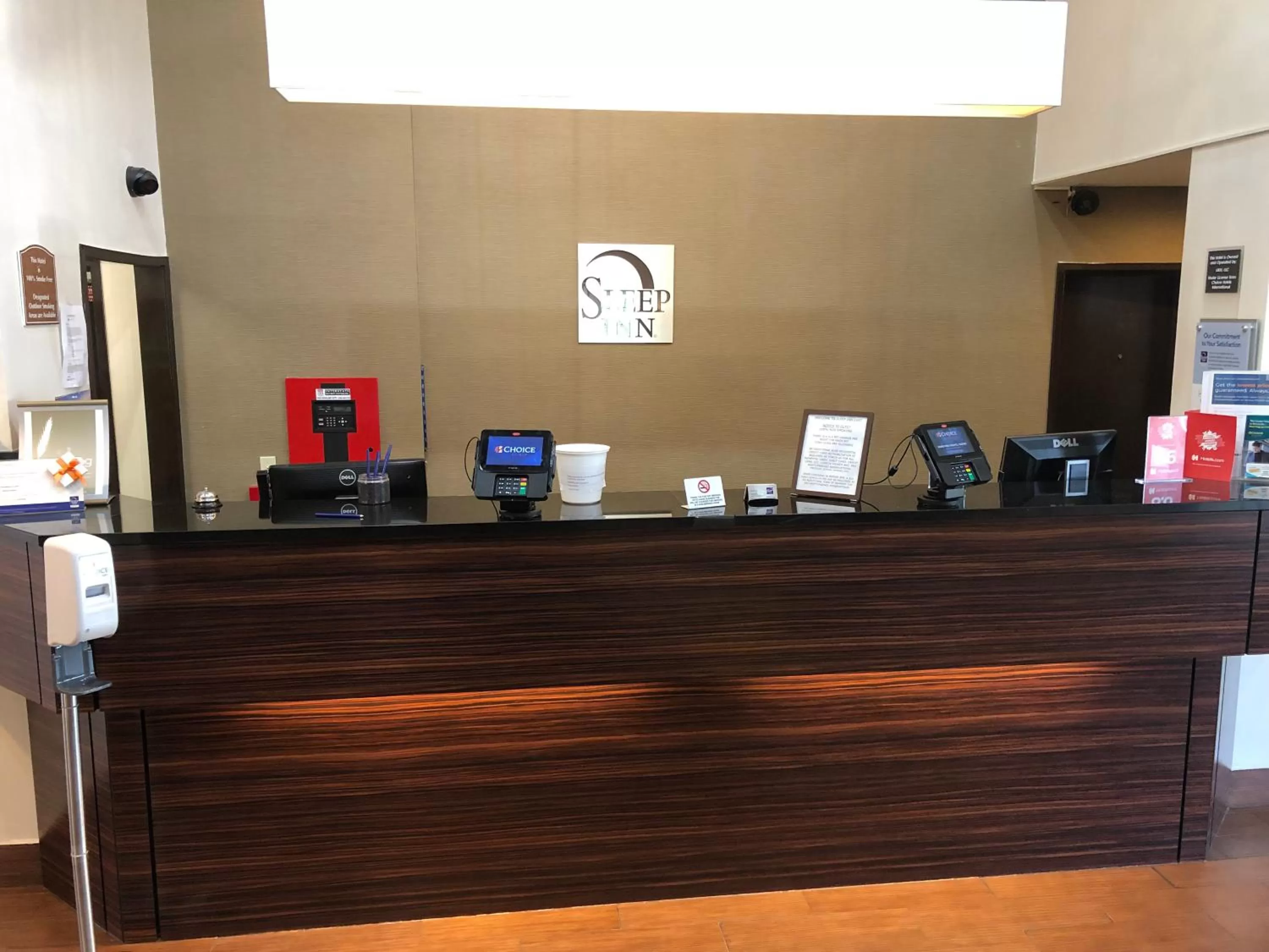Lobby or reception in Sleep Inn