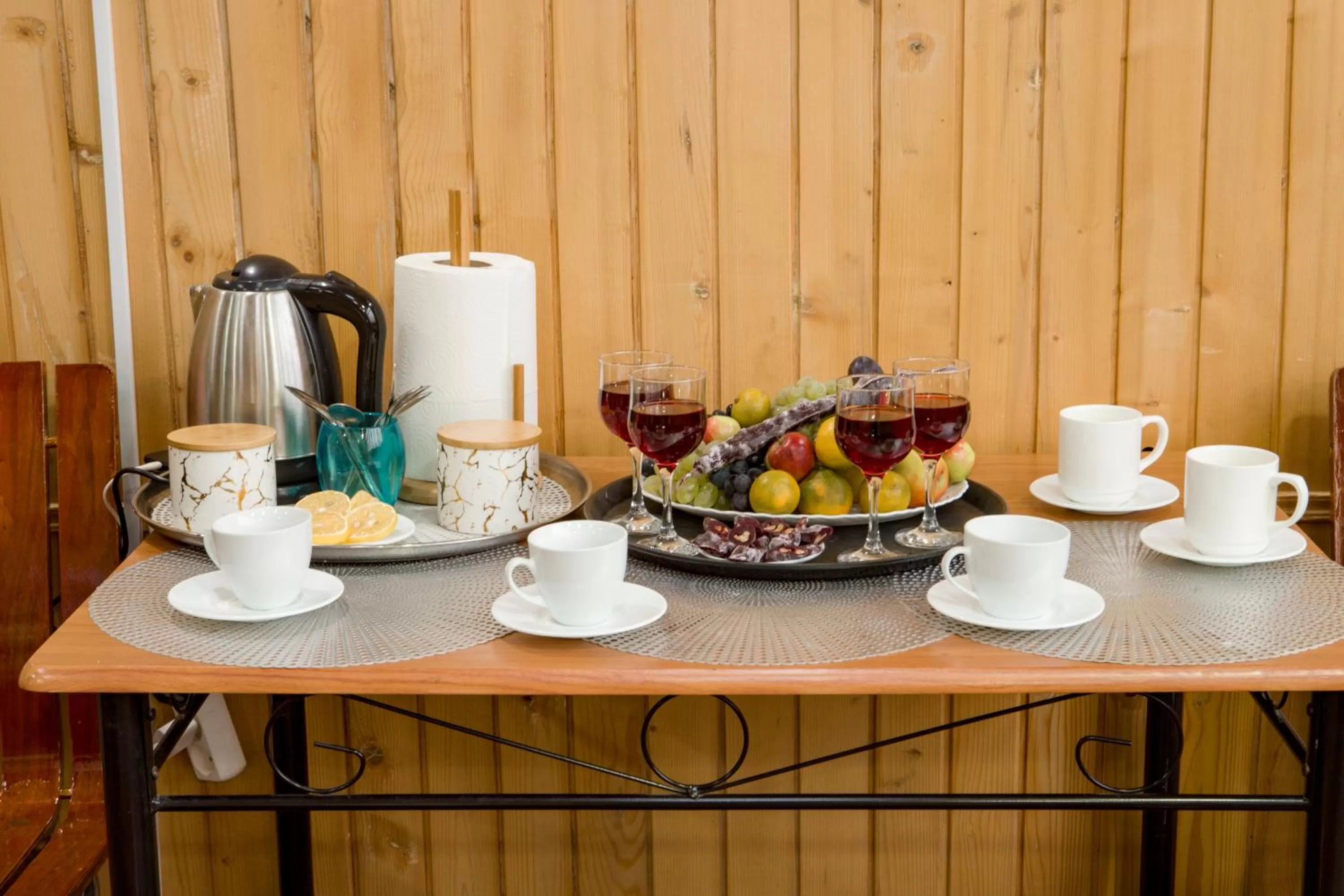 Coffee/tea facilities in Nine Hotel