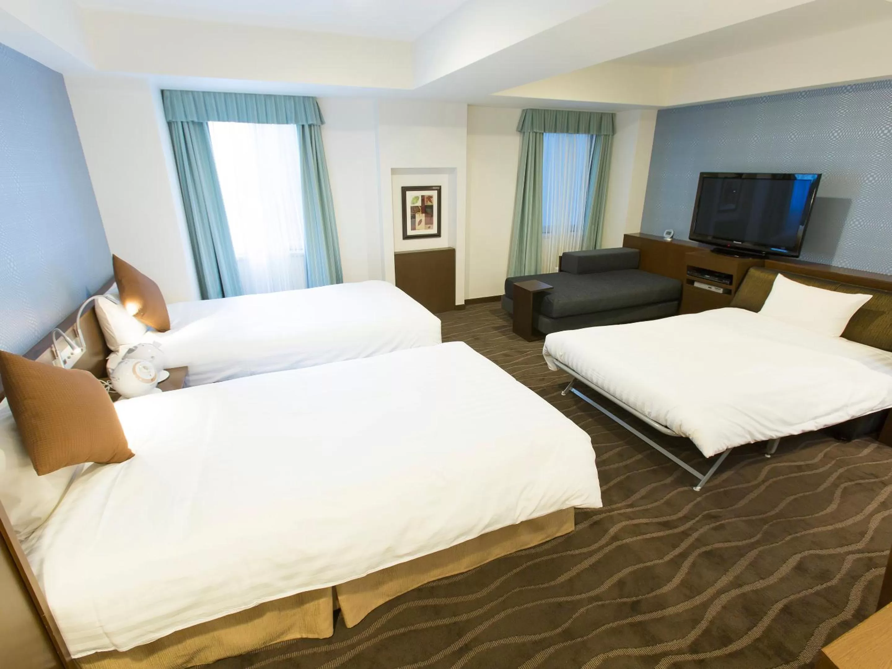 Bed in Shibuya Tobu Hotel