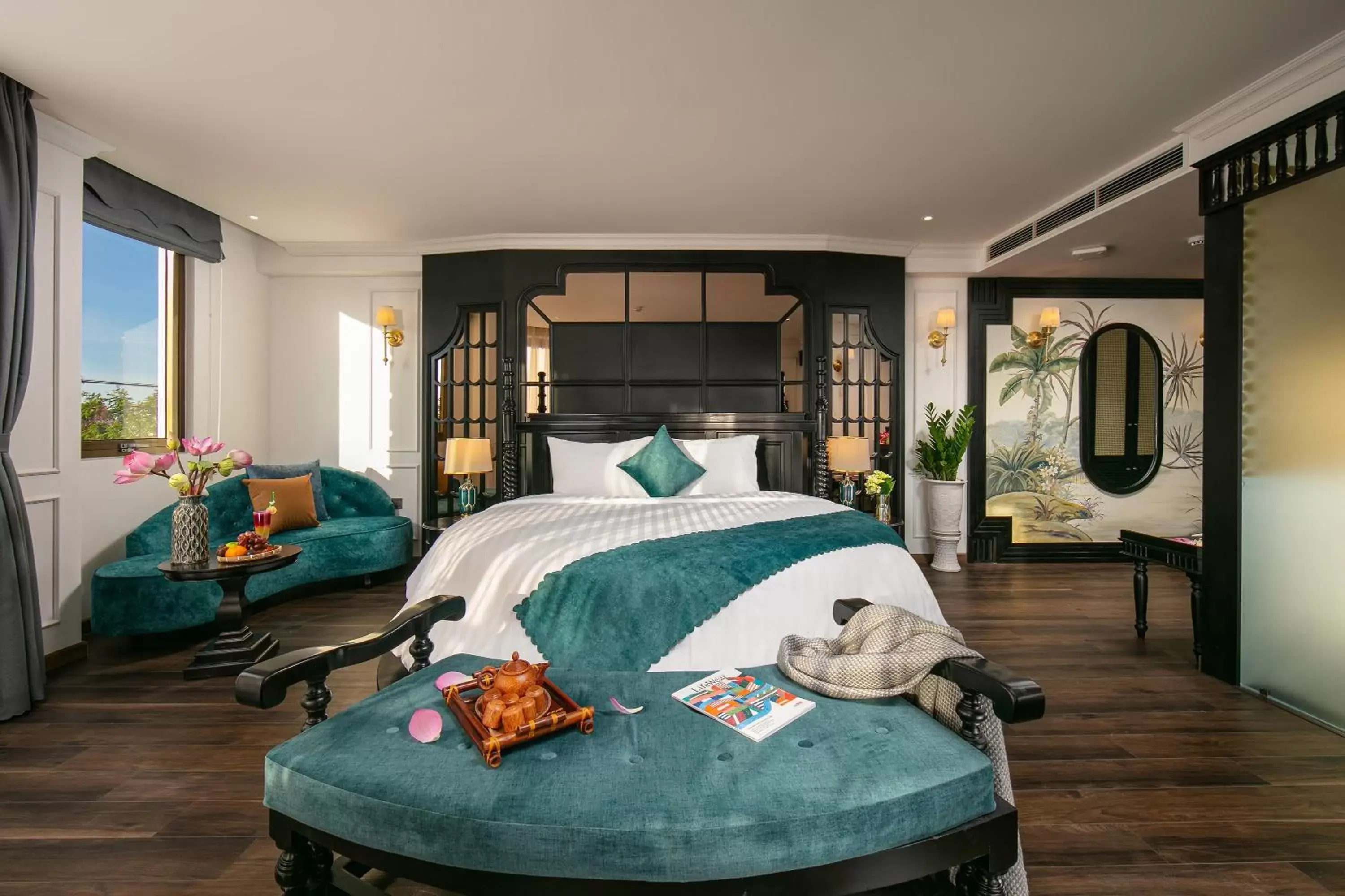 Luxury Indochine Suite in Grand Sunrise Palace Hoi An- A Luxury Indochine Hotel & Spa Luxury Indochine Suite in Grand Sunrise Palace Hoi An- A Luxury Indochine Hotel & Spa