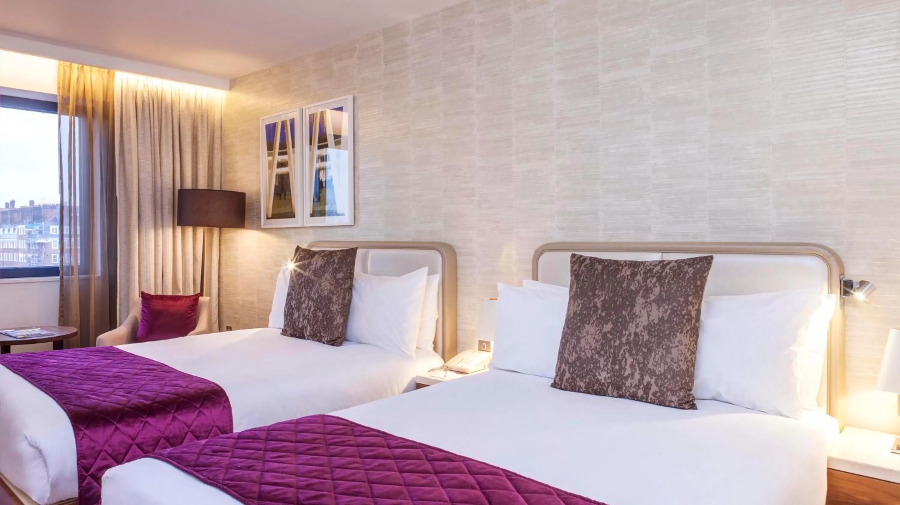 Photo of the whole room, Bed in Crowne Plaza London Kings Cross by IHG