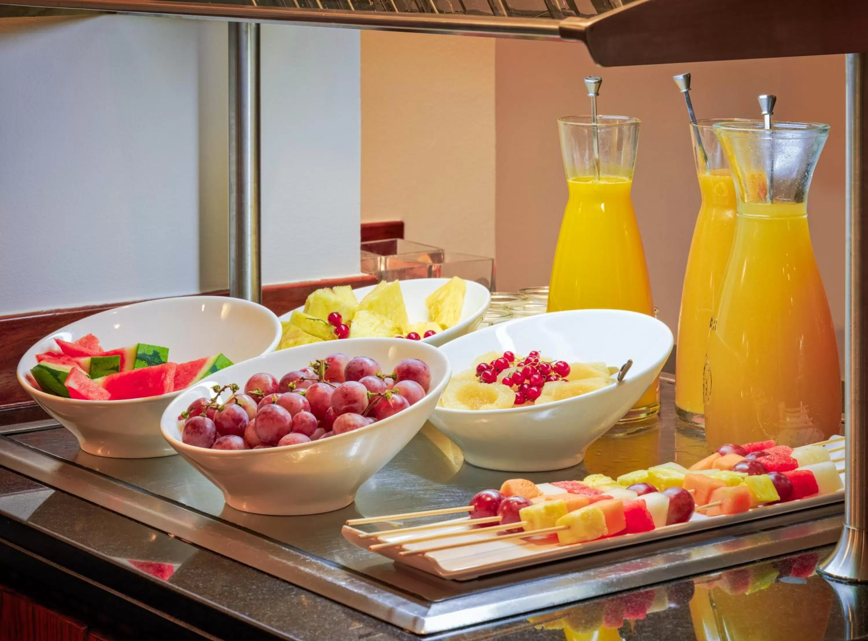 Food and drinks in H10 Raco del Pi