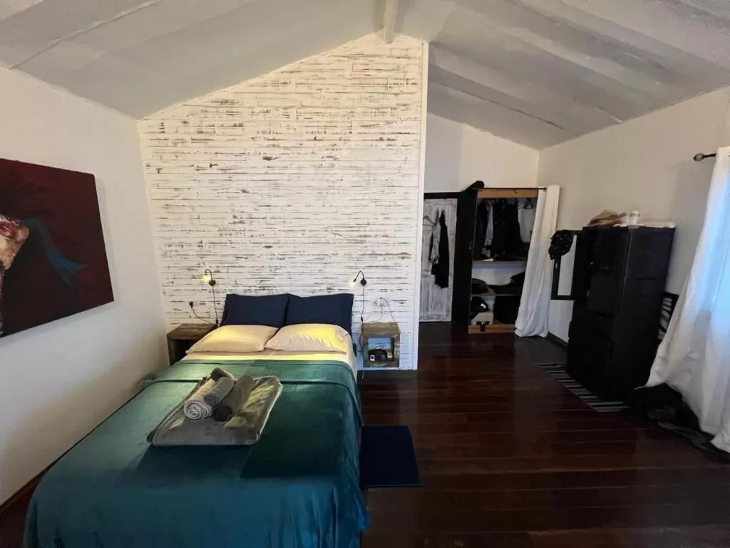 Barrbra BnB Over The Sea