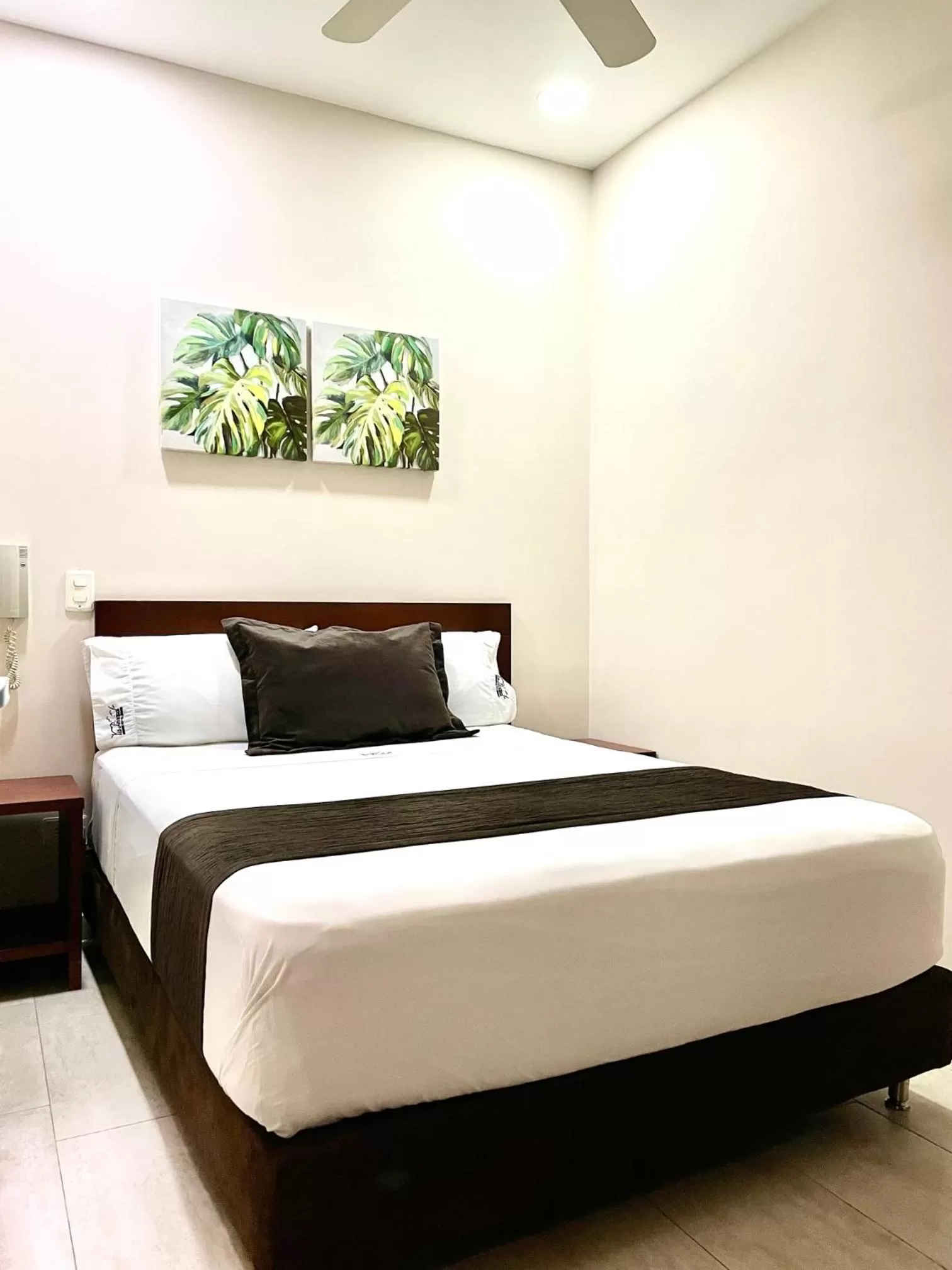 Bed in Hotel Via Principal I