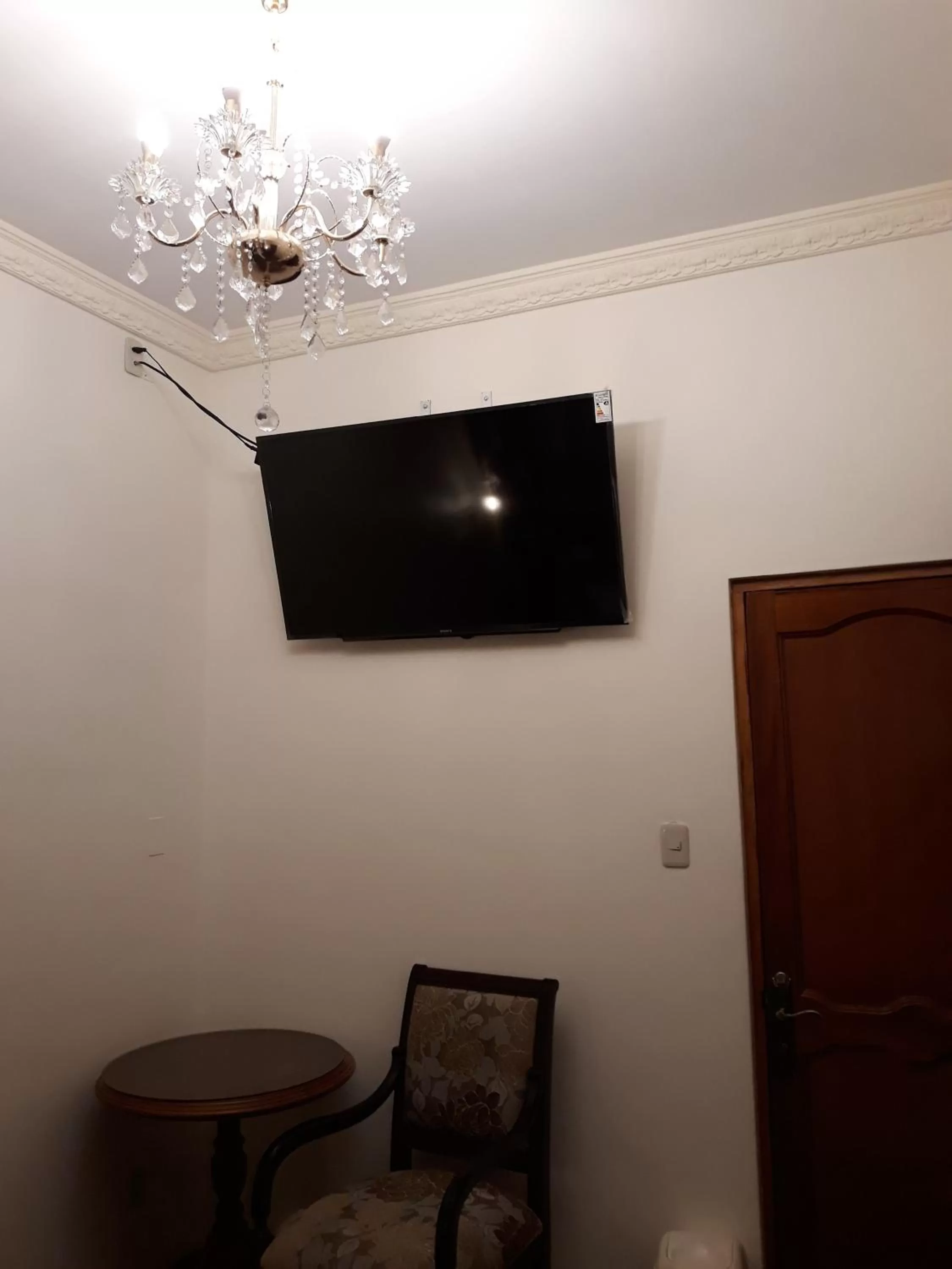TV/Entertainment Center in Hostal Terrabella SRL