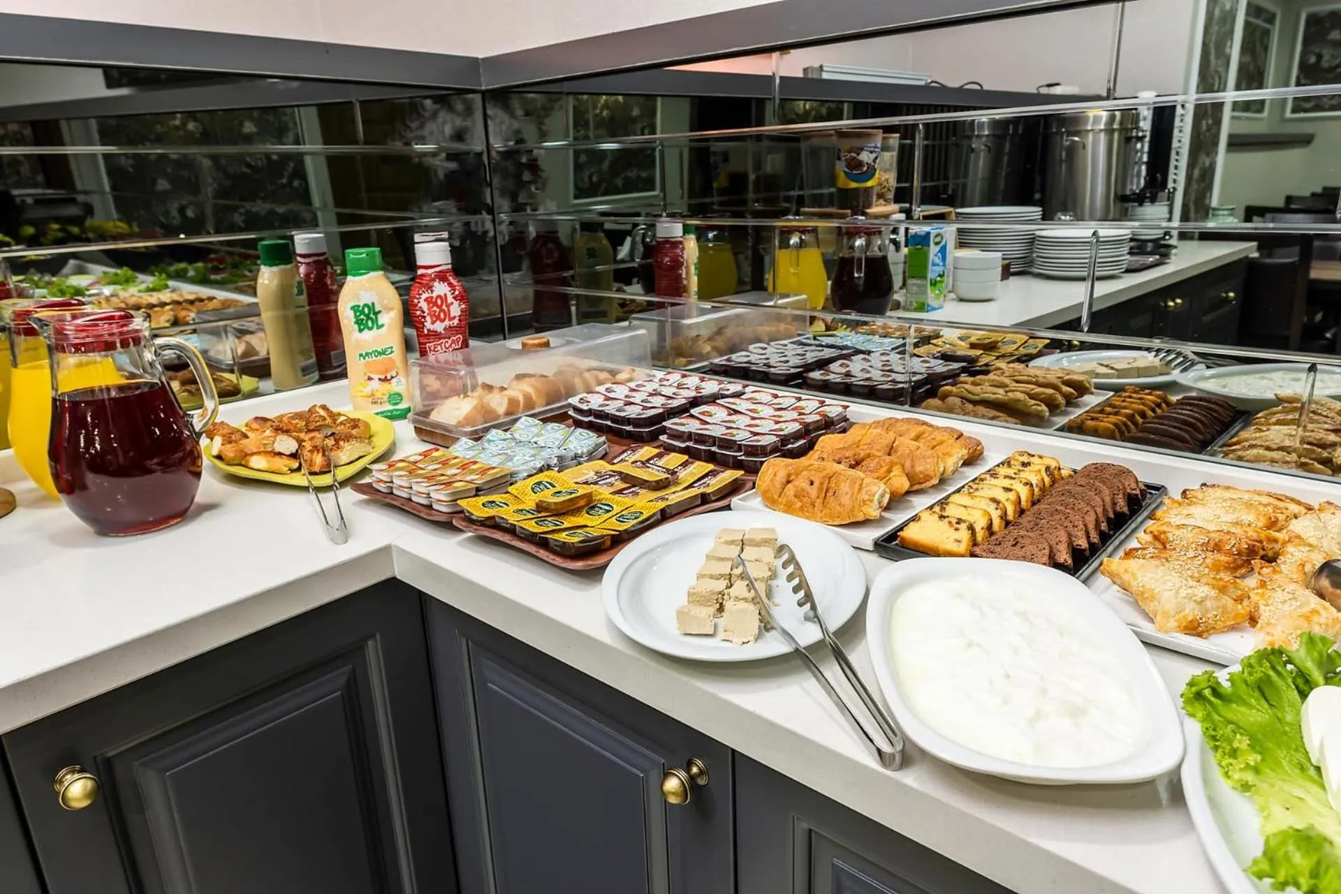 Food in Kadirga Antik Hotel - Sultanahmet