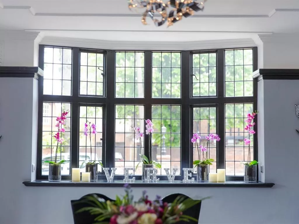 Dining area in Verve Hotel