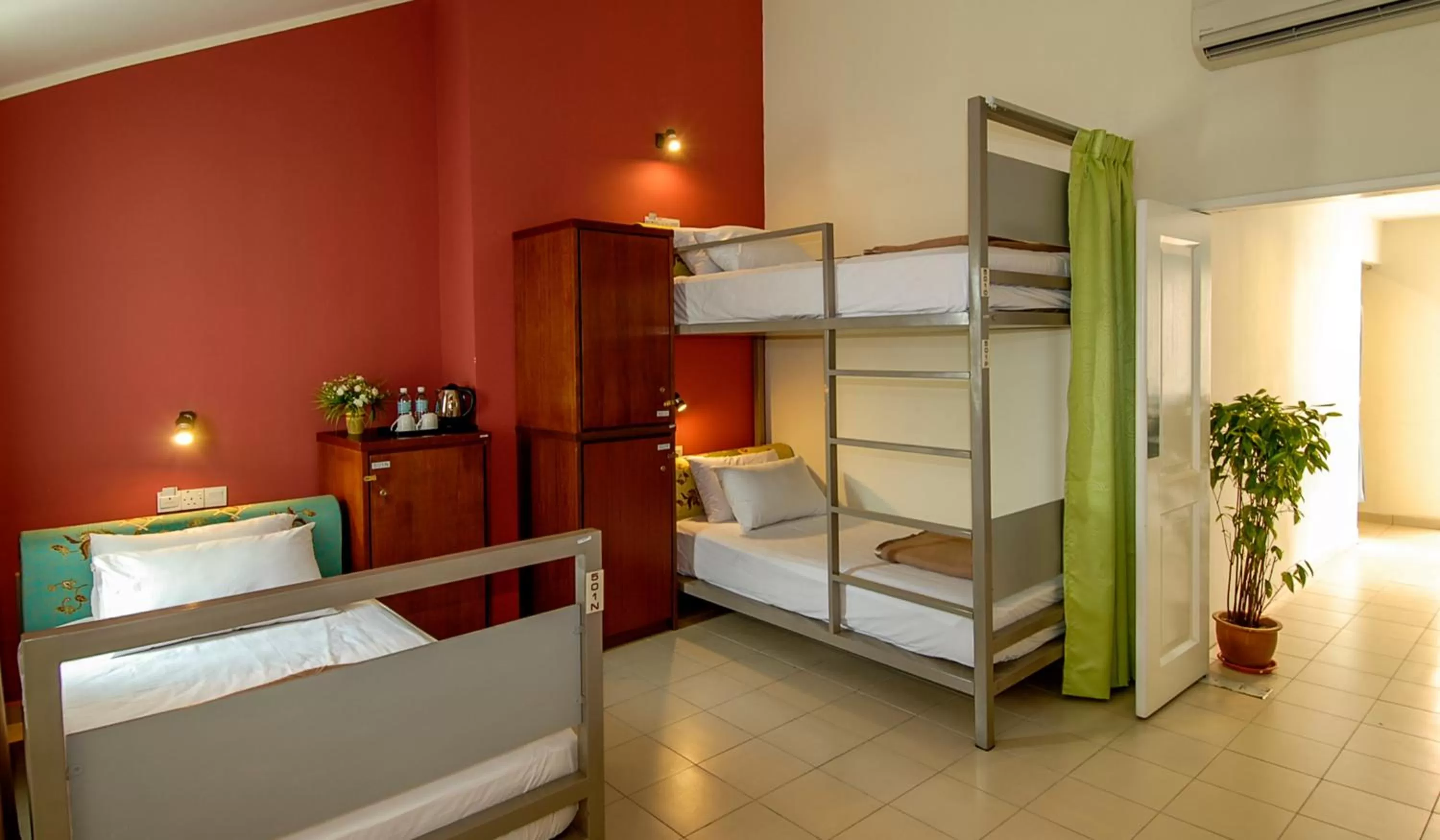 Single Bed in Dormitory Room in Victoria Inn, Penang