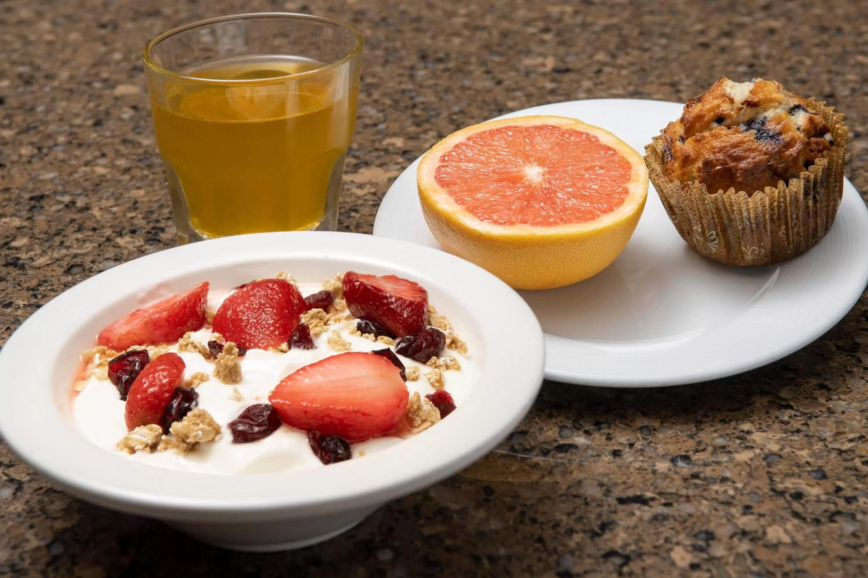 Restaurant/places to eat in Staybridge Suites Columbia by IHG