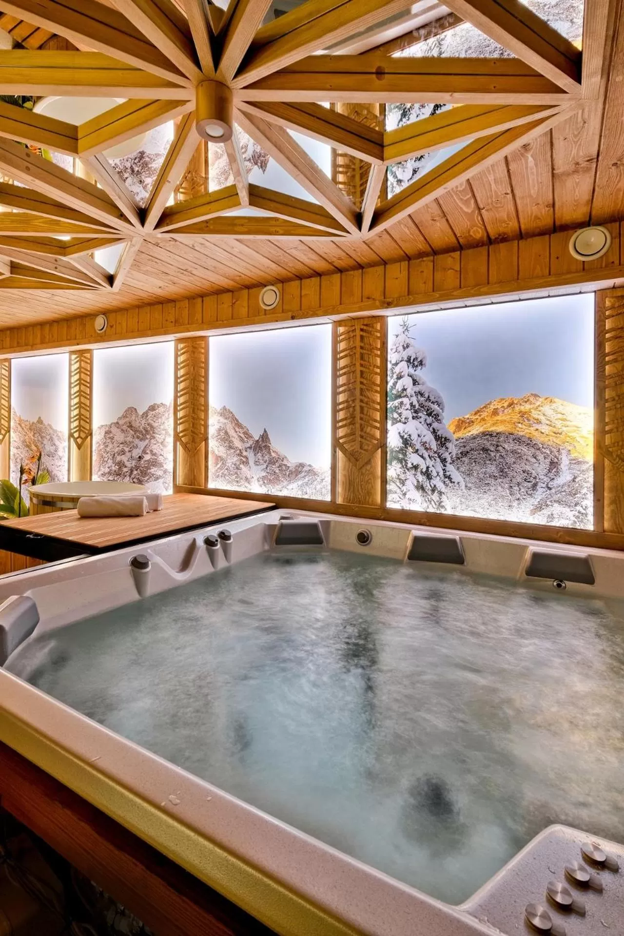 Hot Tub in Rezydencja Górska Odkryj Zakopane