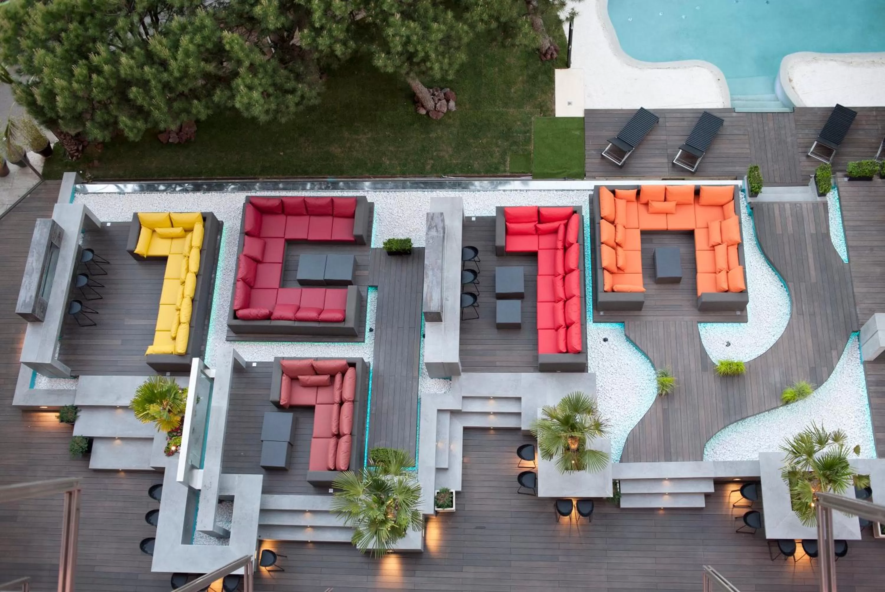Pool view in Hotel Puerta America