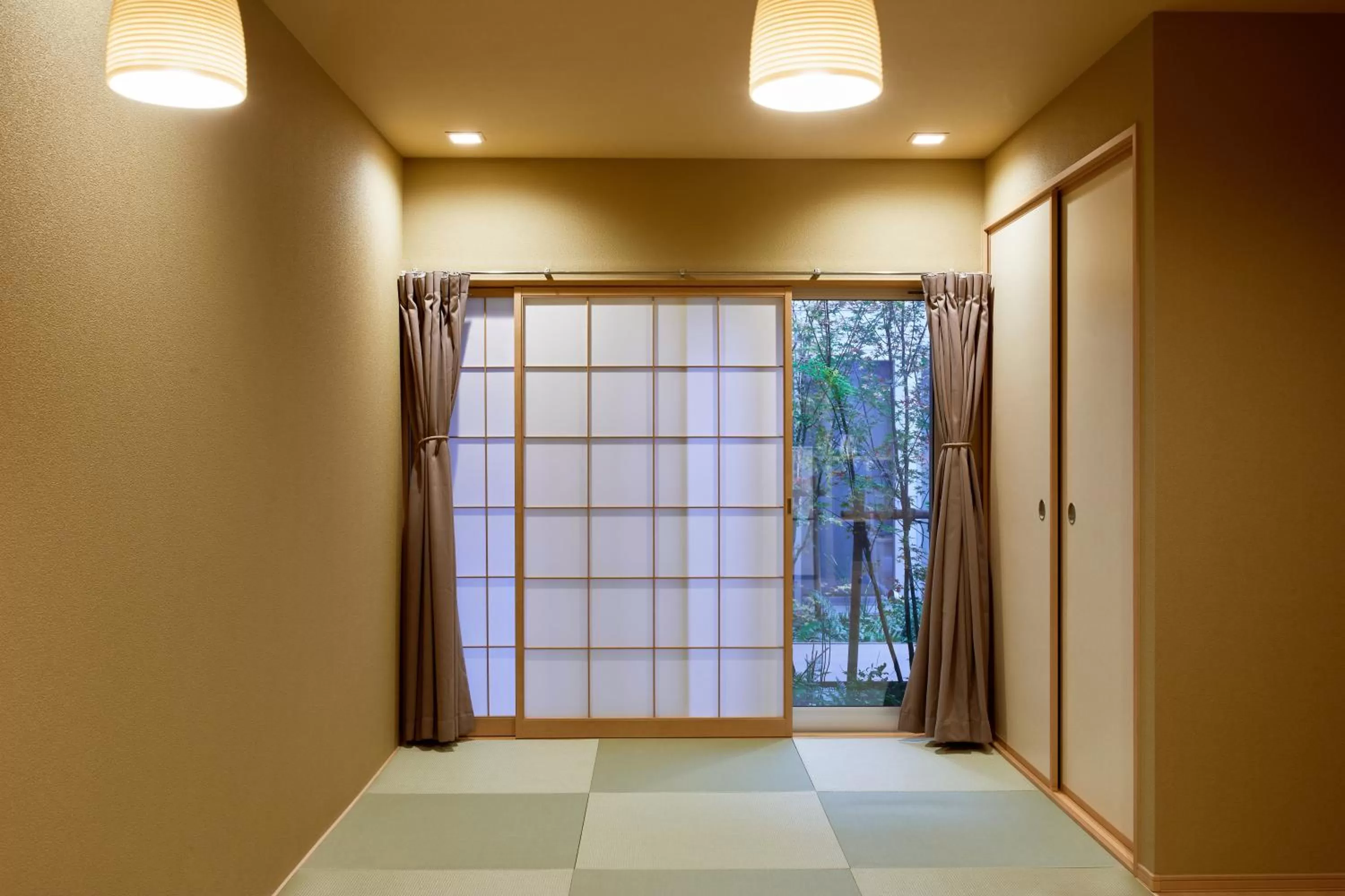 Bedroom in Reikyo Garden Osaka