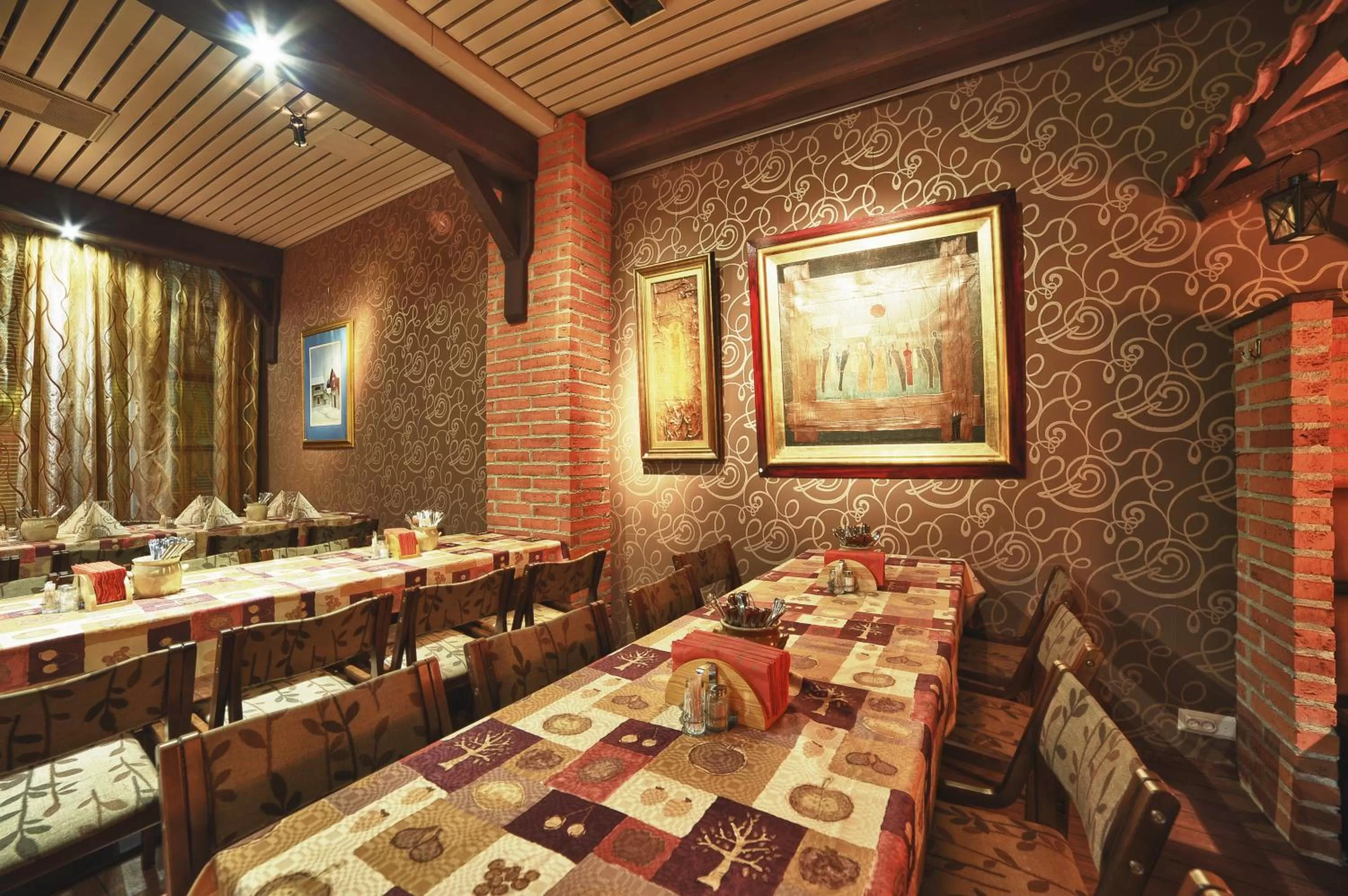 Restaurant/places to eat in Hotel Lapuahovi