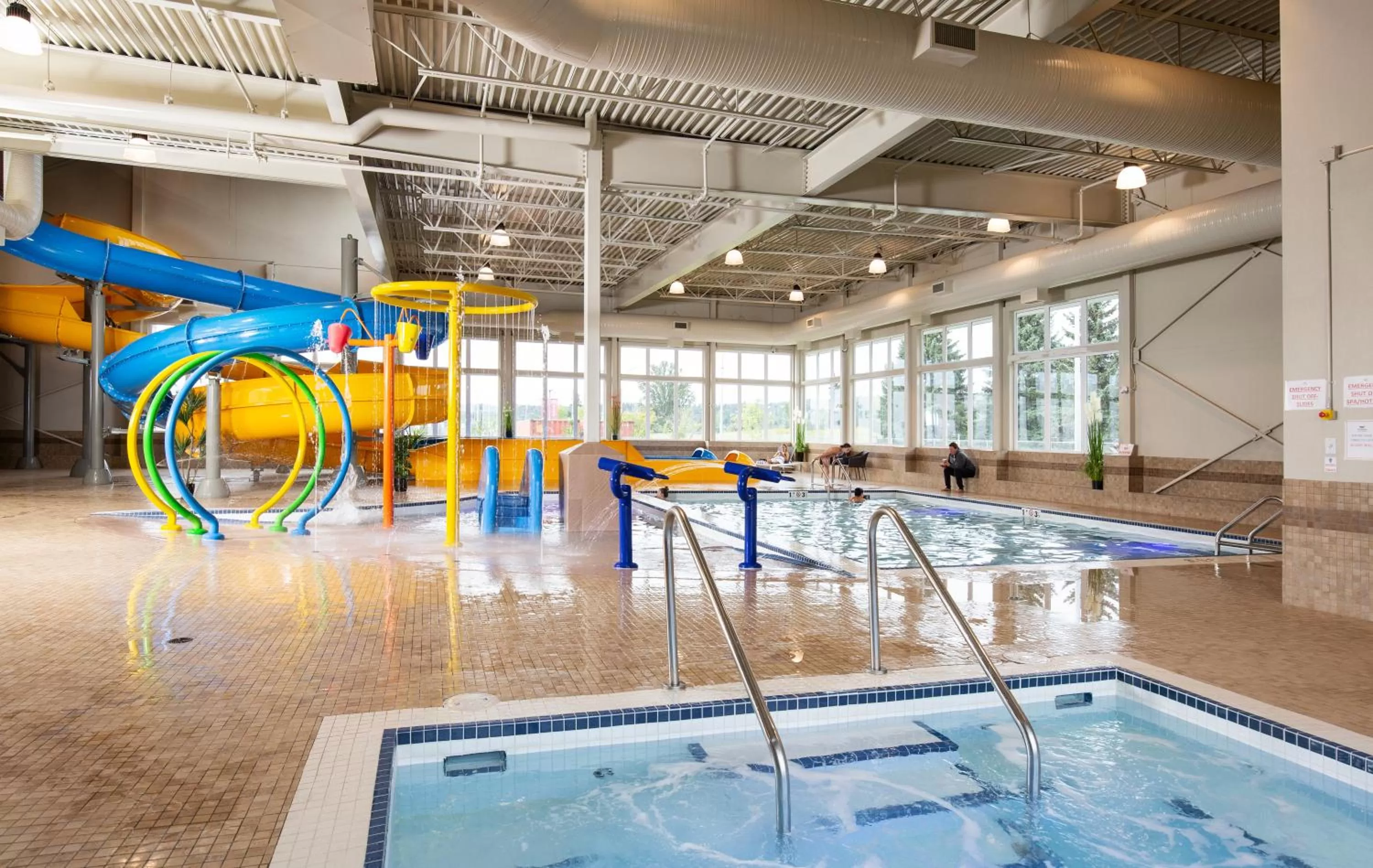 Aqua park in Pomeroy Inn & Suites Prince George