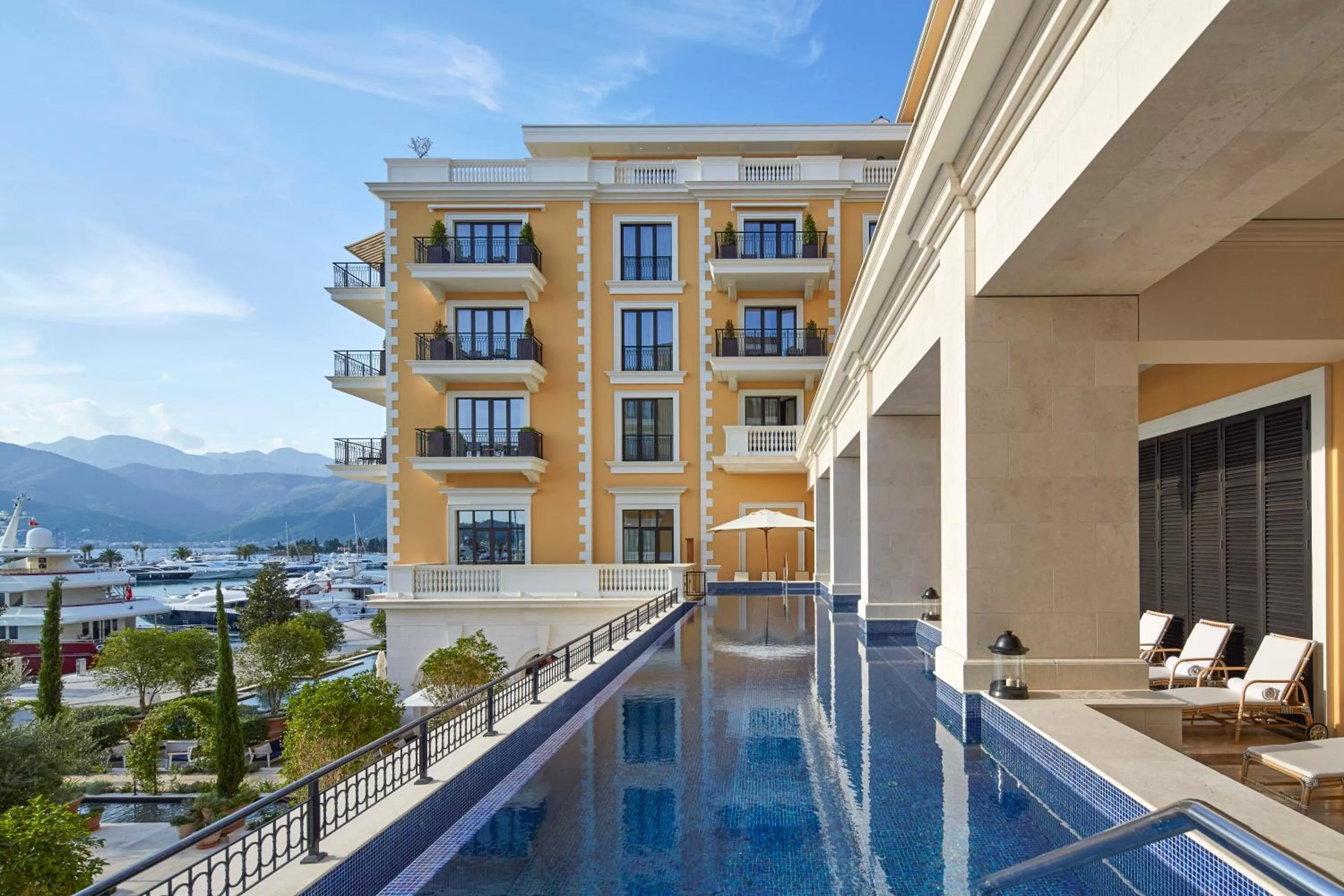 Property building in Regent Porto Montenegro